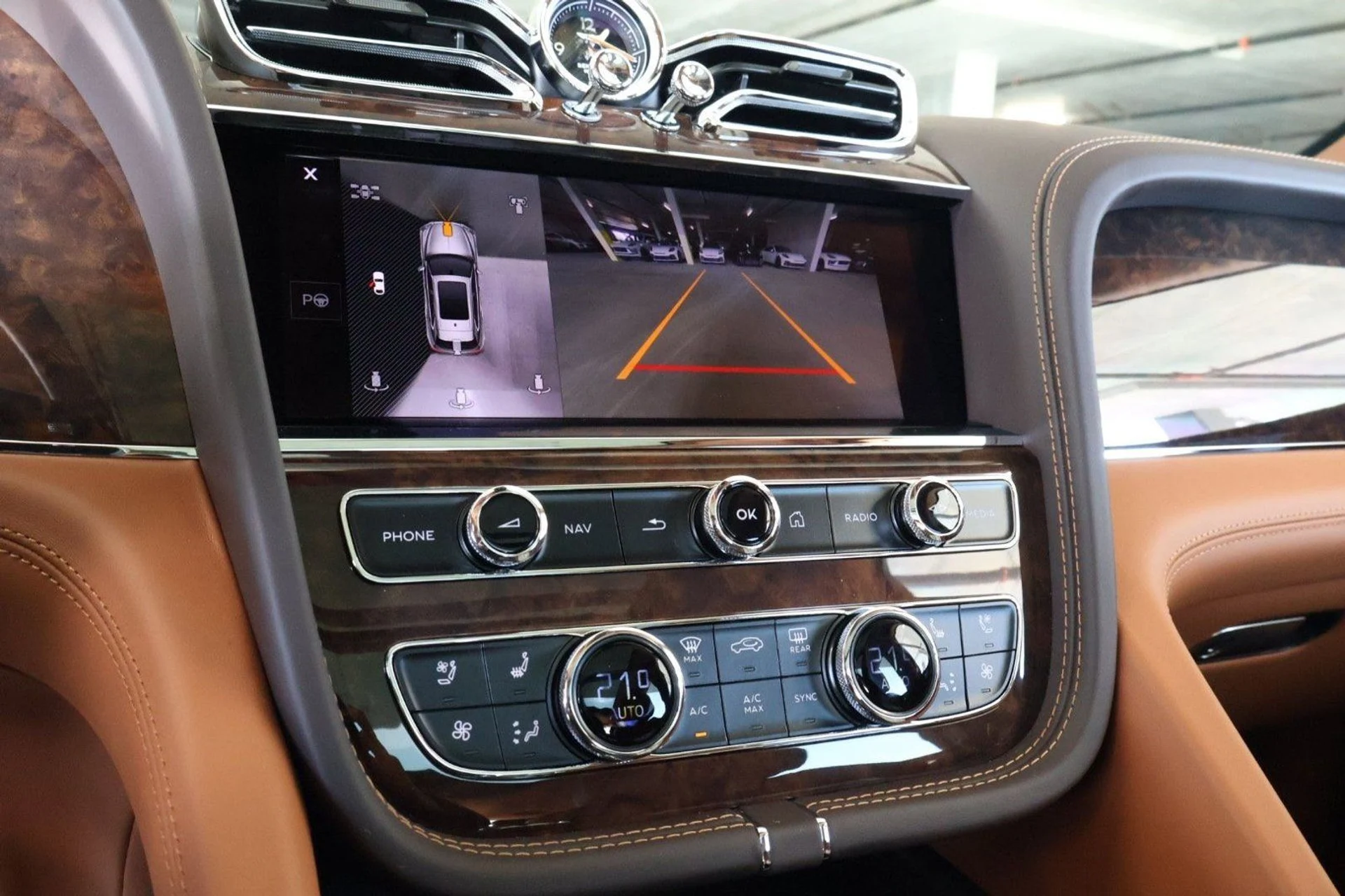 mph020_1725761516_f44904656943caf3aee54fe9d6dc0932x_8f323ecbea