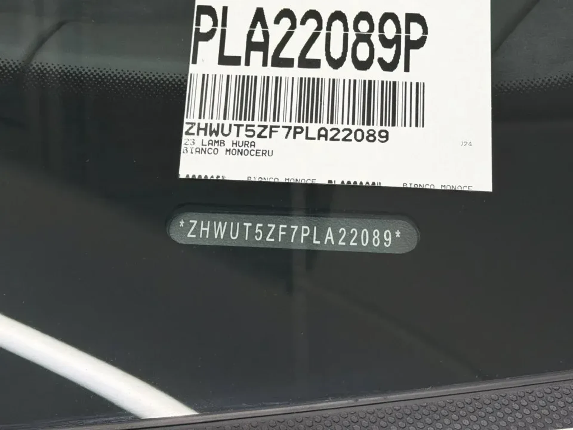 mph020_172665049_344da94b591b364fa00618f1ac55f35c_d9b584d734