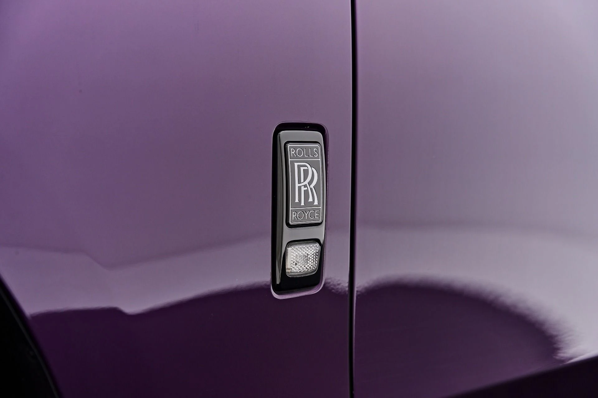 mph020_1728083420_Used_2022_Rolls_Royce_Ghost_Black_Badge_1787709279_a201624393