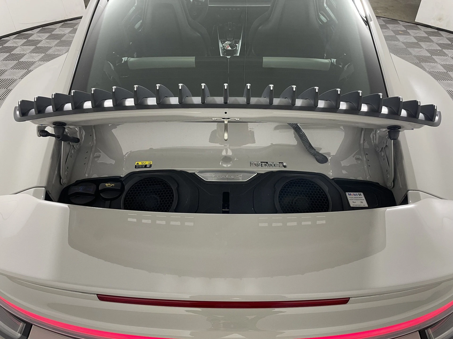 mph020_1728929910_ea6bc8c50142b08b59a76be8a20229e0x_d7b83ae17f