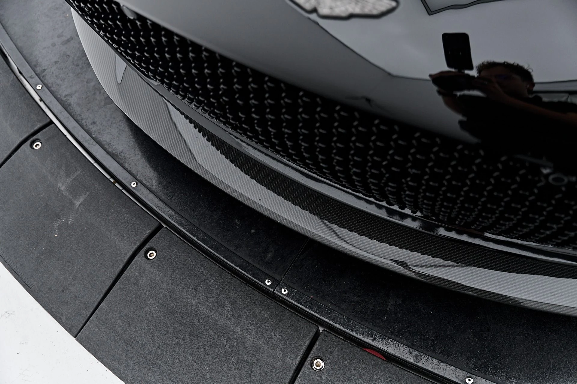 mph020_1728946033_Used_2019_Aston_Martin_DBS_Superleggera_1791337432_23cbd76384
