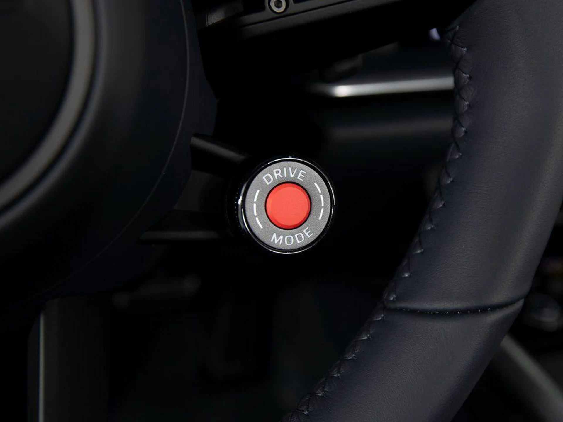 mph020_1730505401_g_Ka_Eo_E4_V_0uo_Mc_WI_Km_HC_Pc_Ads_Hw_2c908f4831