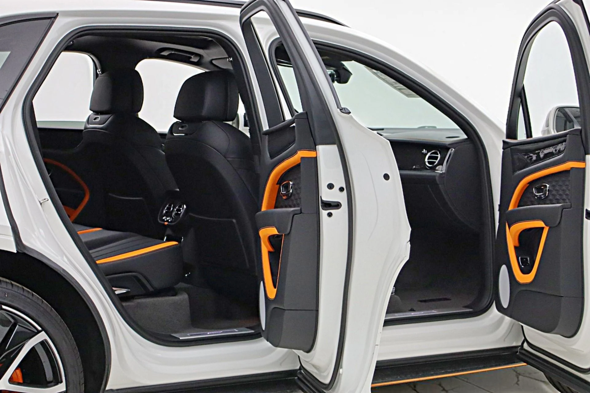 mph020_1736511399_New_2026_Bentley_Bentayga_Speed_a425049eb4
