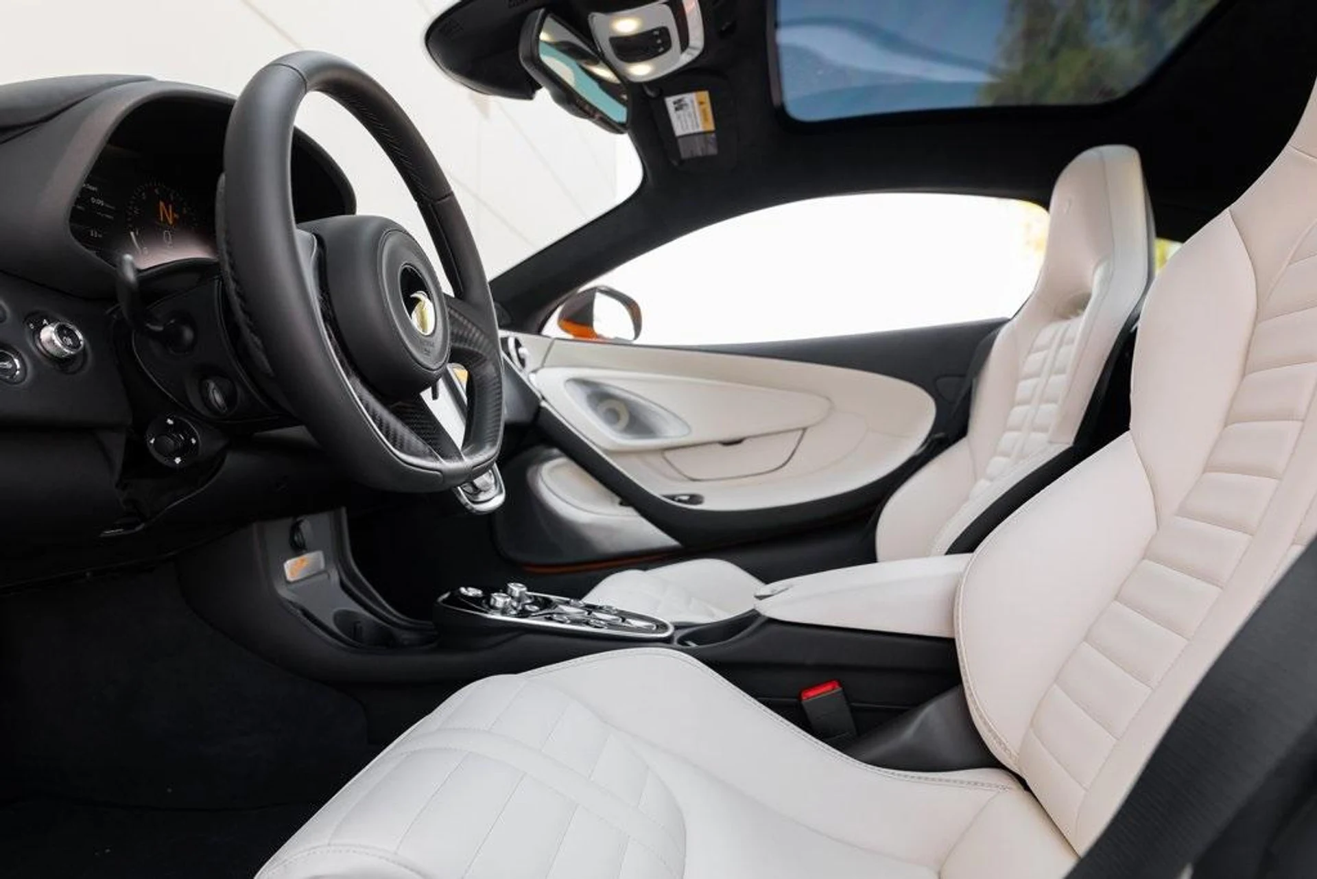 mph020_173928251_Used_2025_MCLAREN_GTS_1721509498_123b3ddd4a