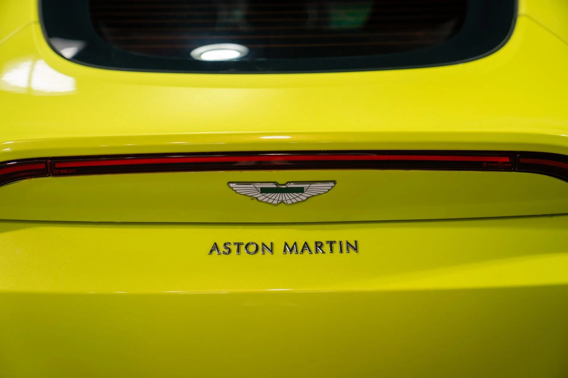 mph020_1740430483_Used_2019_Aston_Martin_Vantage_Paint_Matched_Interior_Trim_1785943447_388ac802eb
