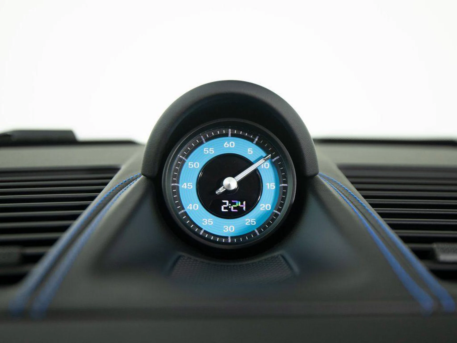 mph020_1746362072_uz_W2_MI_Kj_Q_Hx_Gp_k_Cd7wsbc5_Av_X8_16741a963c