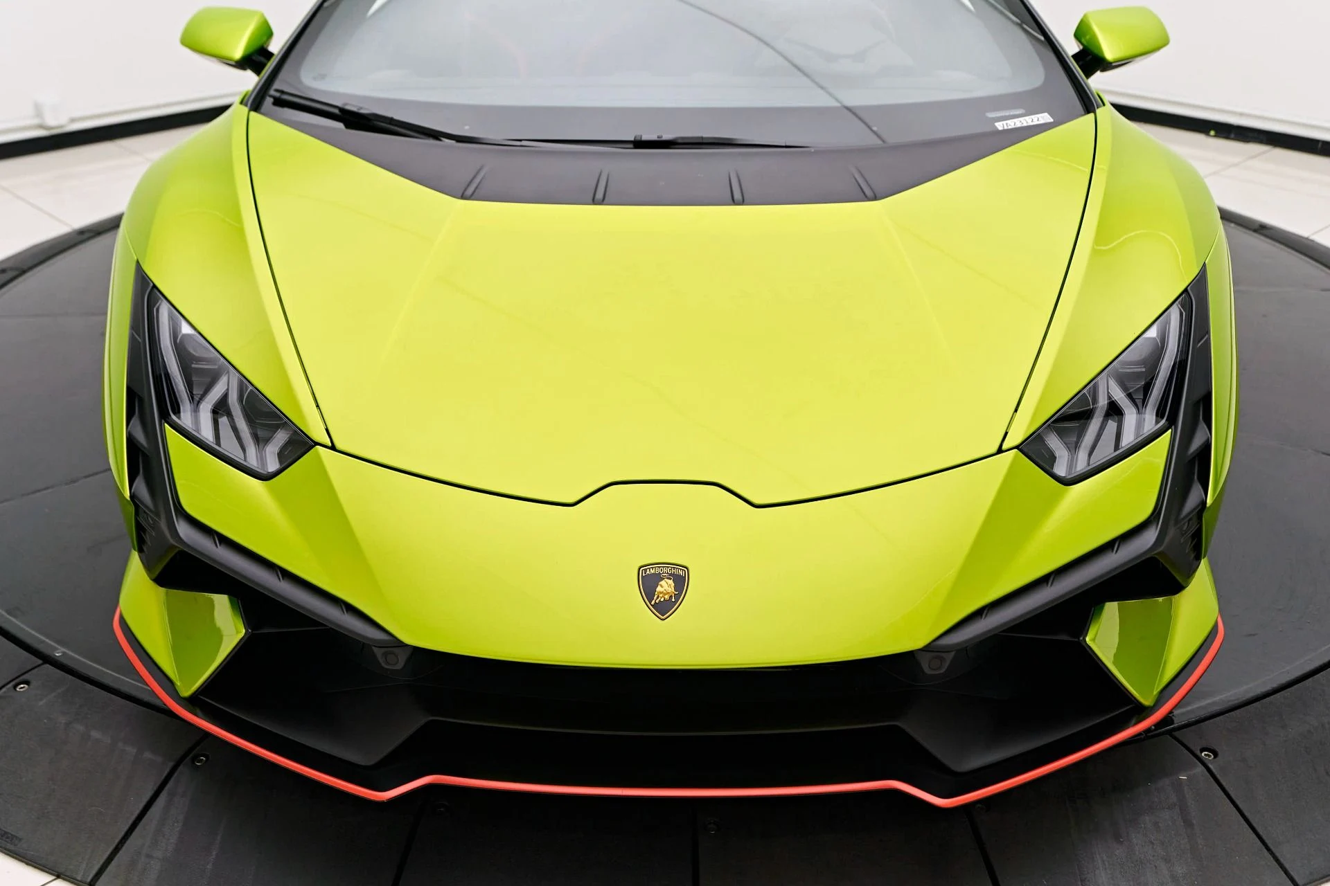 mph020_1751043753_Used_2023_Lamborghini_Huracan_Tecnica_Base_1715640571_fe0eebc7f5