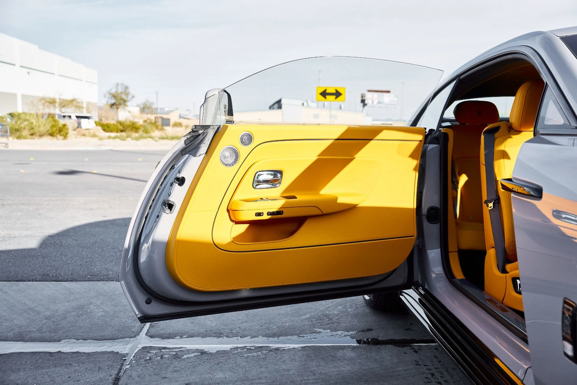 mph020_1751561872_Used_2025_Rolls_Royce_Spectre_BLACK_BADGE_1769482348_00515c9232