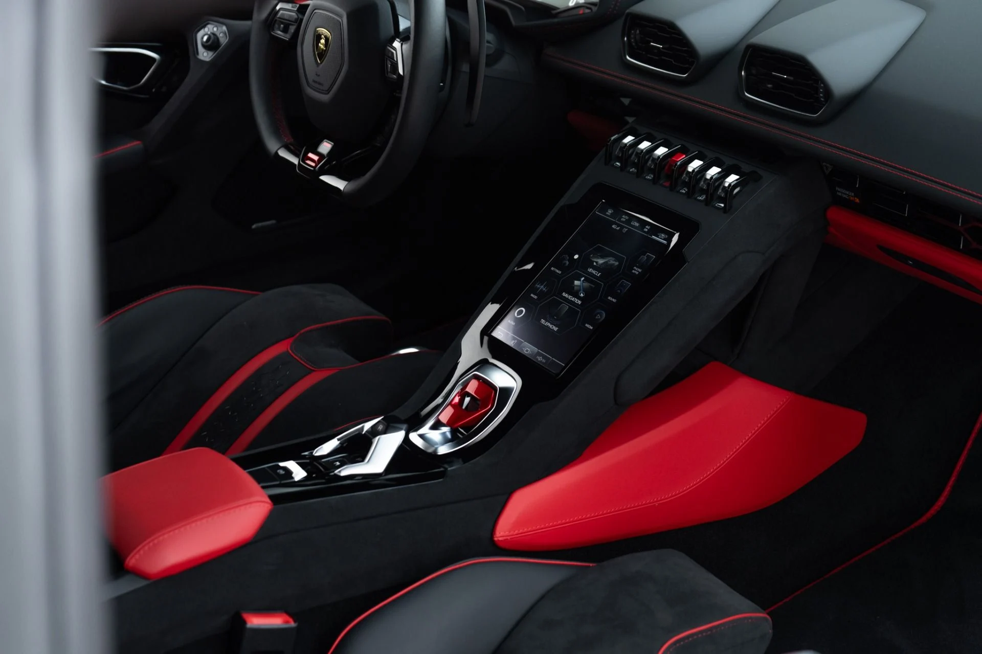 mph020_1751757651_Used_2023_Lamborghini_Huracan_Tecnica_1776704544_3d67680a0b