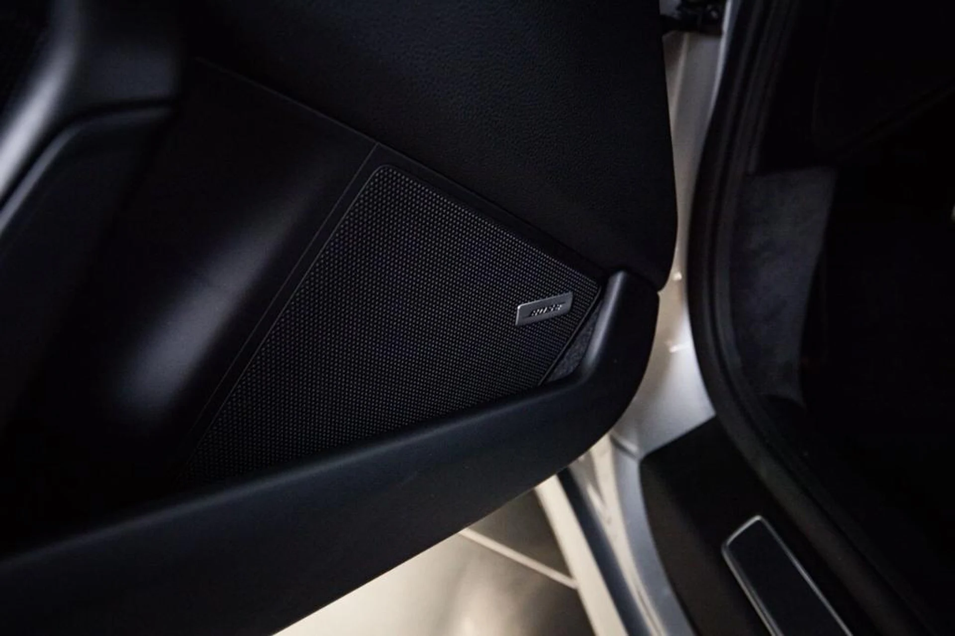 mph020_1752636827_w_Ol2s_H3afn_Bmxa6_Lo_G3_2_W_Jgz_OU_44d1a26085