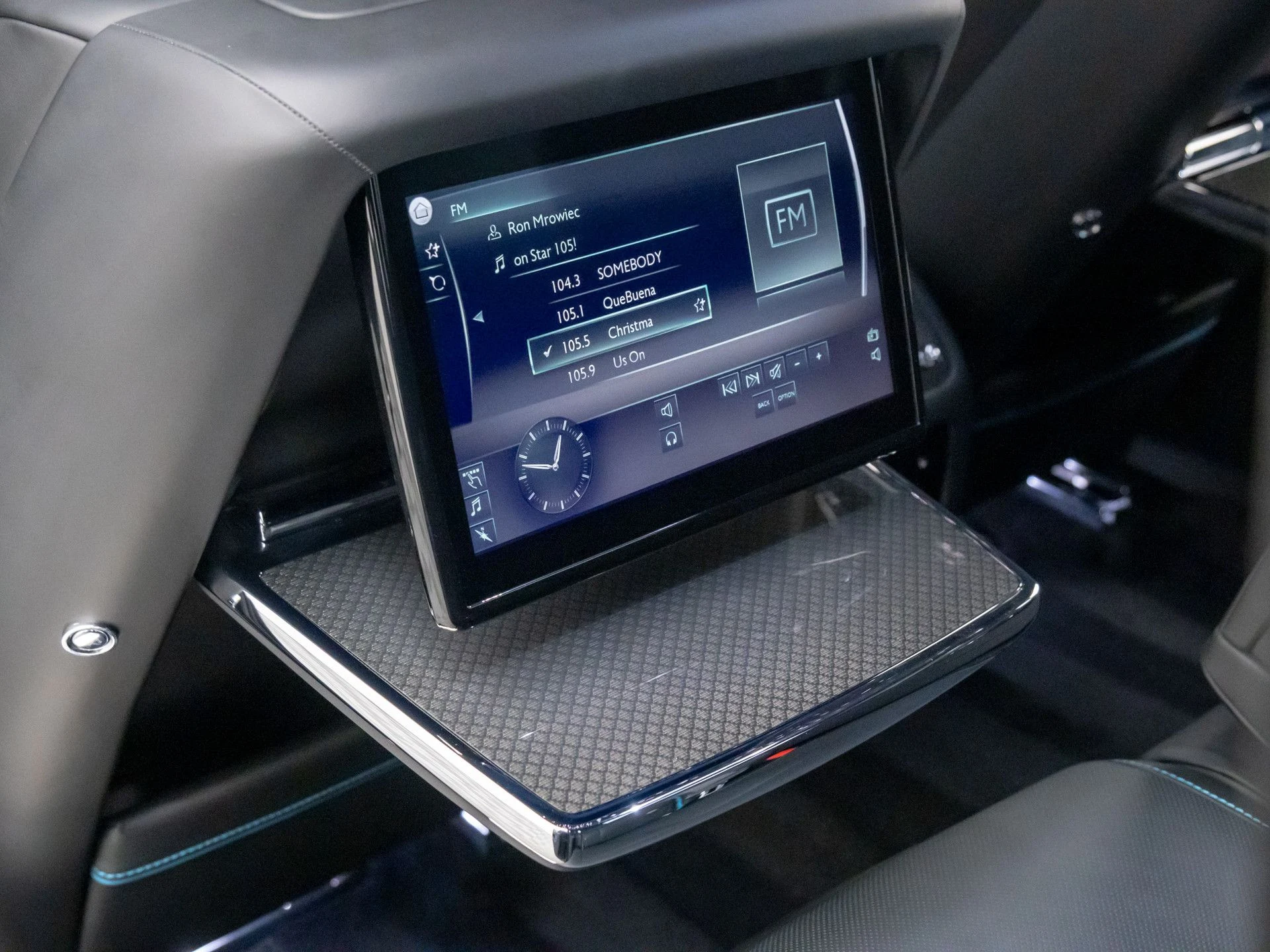 mph020_175522939_0f1dbebb681ce04adae0d7affcc52935x_5dcda24d95