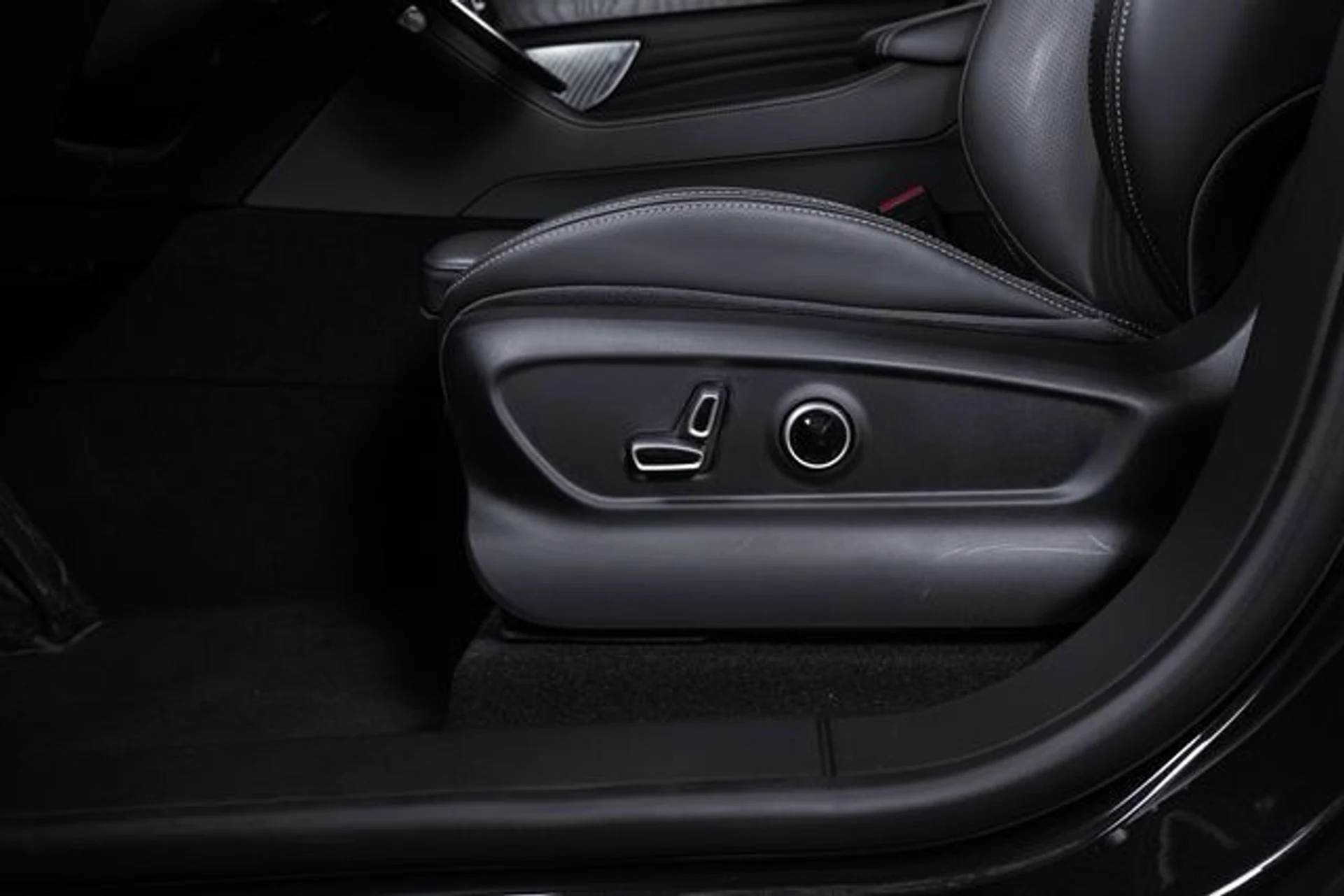 mph020_1767598612_def24e68986002f649ea96db0eef79fex_46efec8730