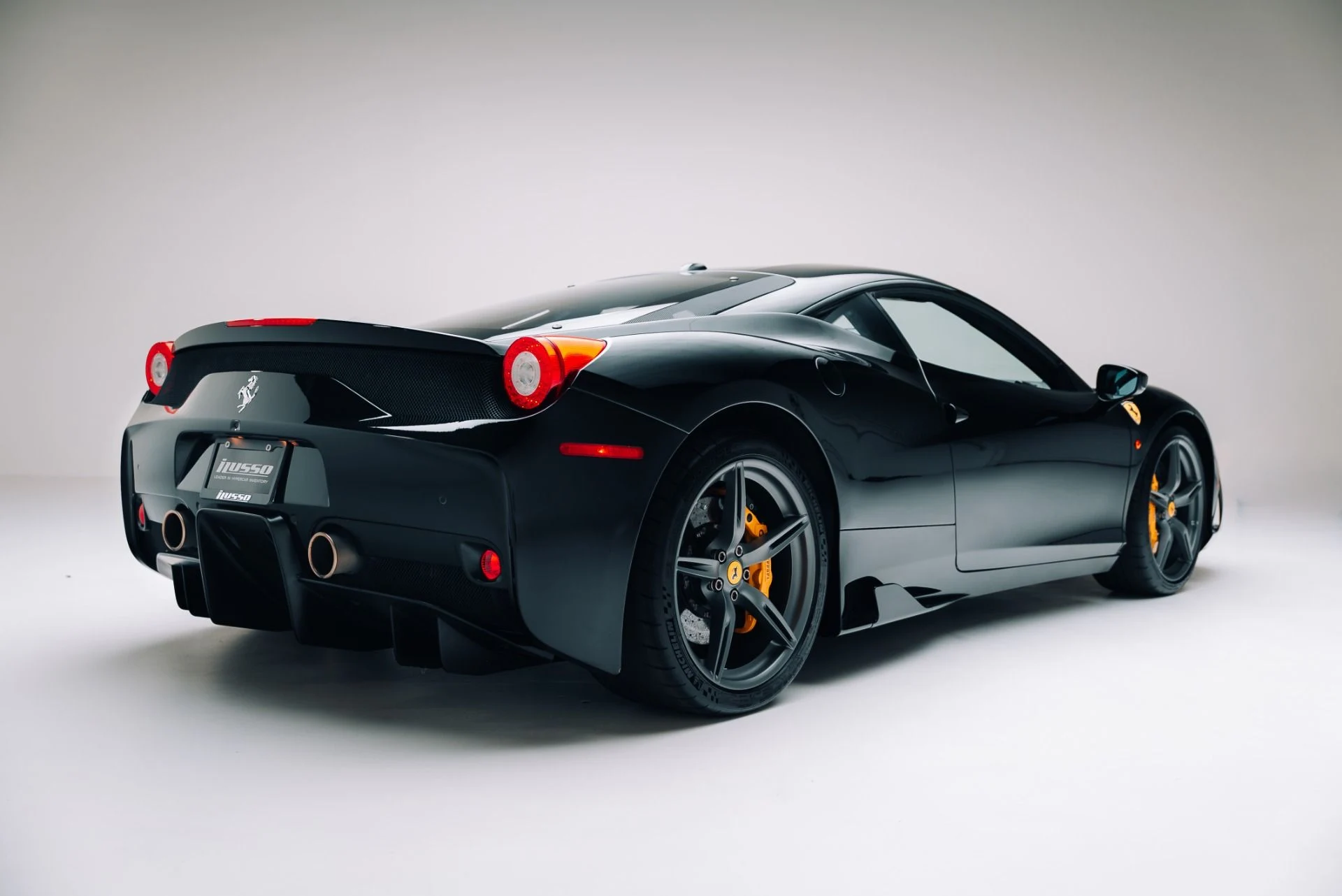 mph020_1770223746_Used_2015_Ferrari_458_Speciale_1762994969_0dee41a4f7