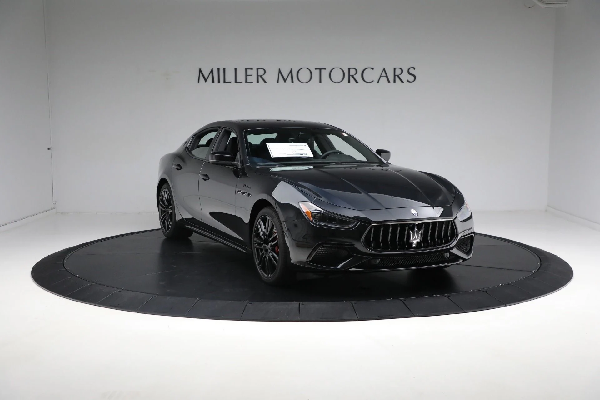 mph020_1780031146_Used_2024_Maserati_Ghibli_Modena_Ultima_Q4_1713534126_050c4cb59d