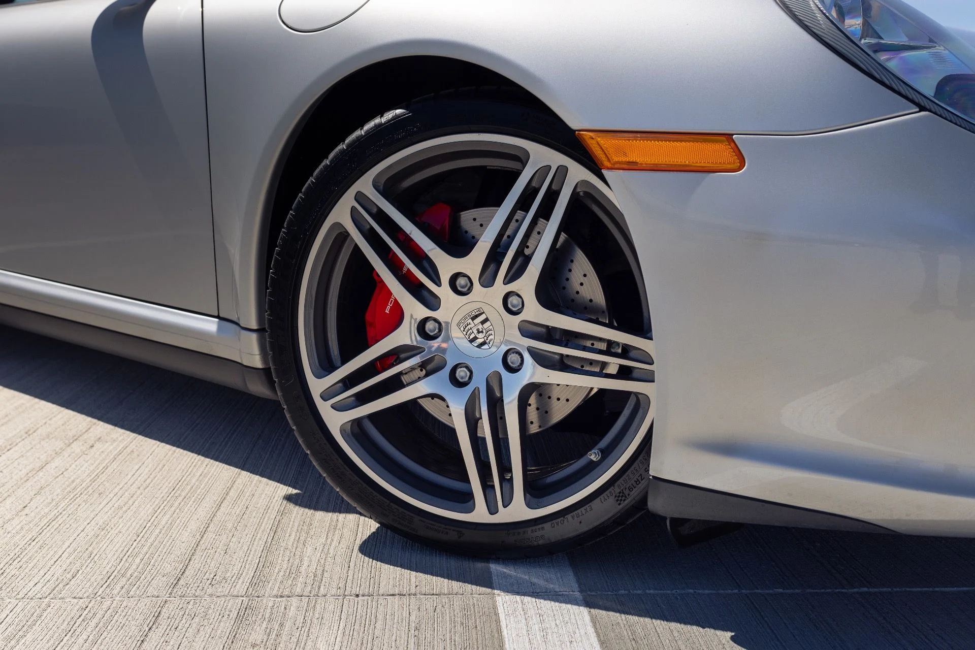 mph020_1783843317_Used_2010_Porsche_911_Targa_4_S_1775765317_0ae415d2e4