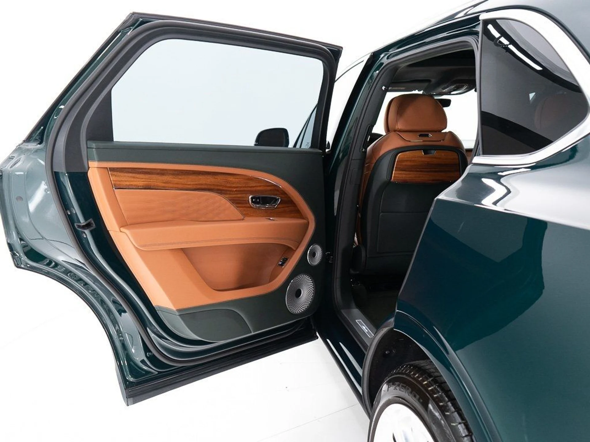 mph020_1786378981_40088eea3ee558f580f8405bfb5b805a_f508b6c415