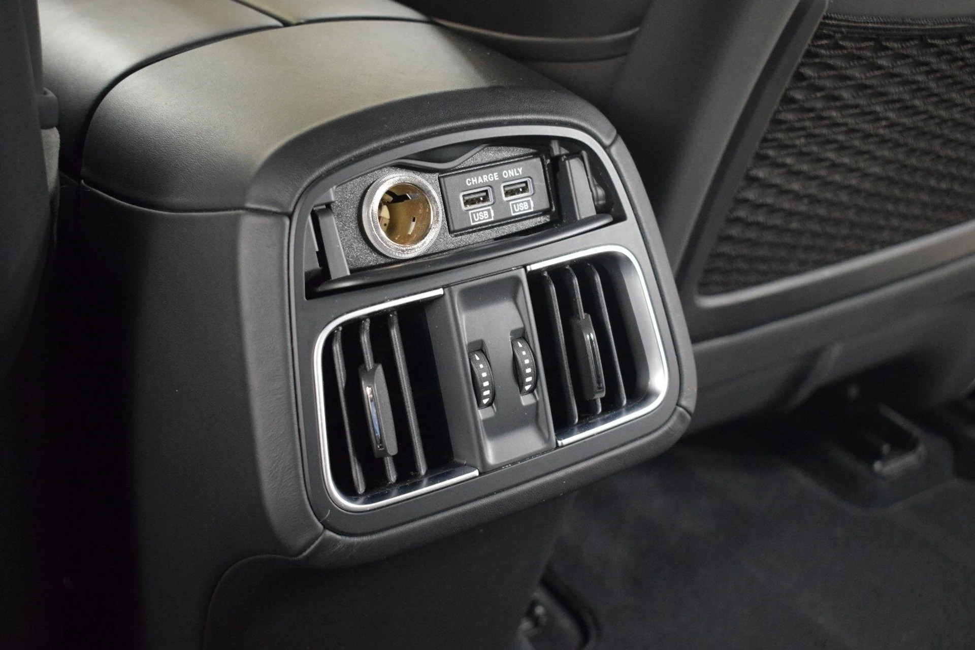 mph020_1790085136_27813b0b390fb326992644cff52f3940x_5b2b99ec5f