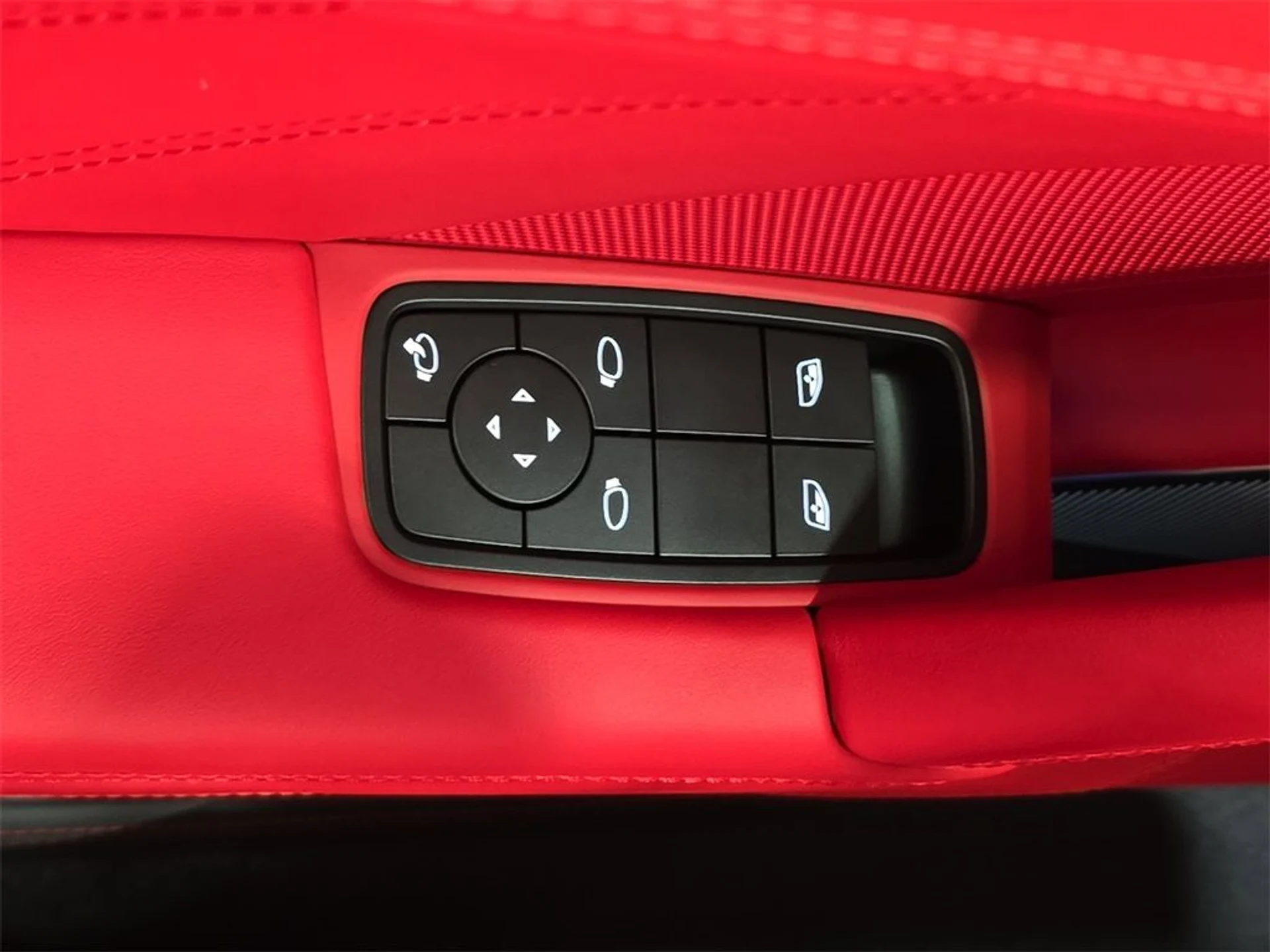 mph020_1792928597_a97aca823866e4b4675b6d5d4fc3e9da_a5be37545f