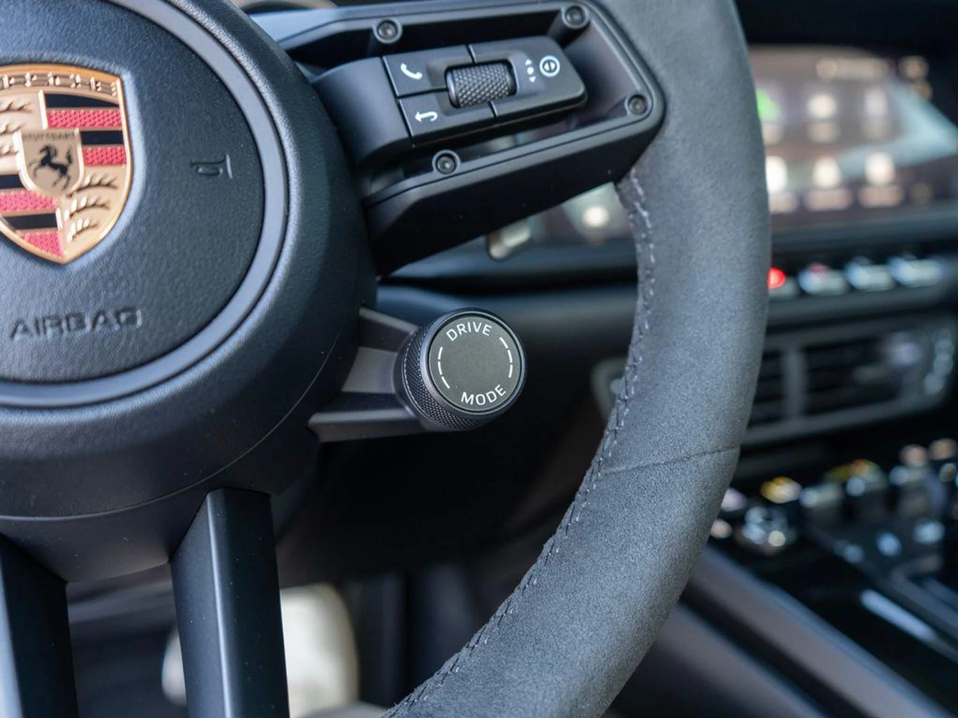 mph020_1794070161_M_Ax42x_UF_8zs_T_Kz_MH_Nv_D0_R_Gsp_Mn_A_a82e74ddf0