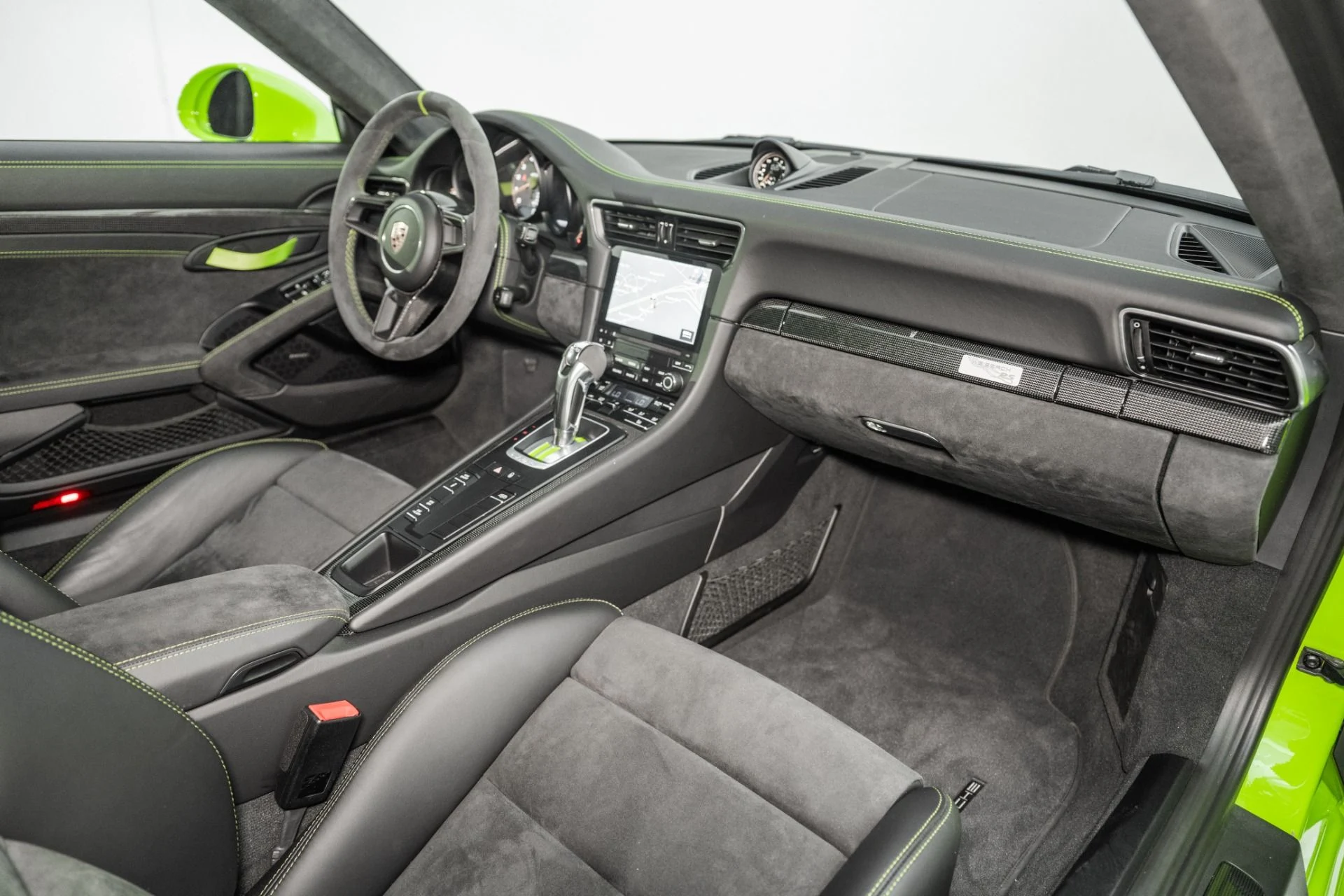 mph020_1794323683_Used_2019_Porsche_911_GT_3_RS_1761058034_0e4c97a734