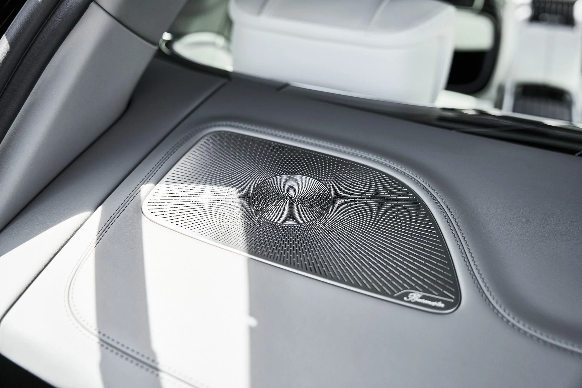 mph020_1795465622_Used_2024_Mercedes_Benz_EQS_Maybach_EQS_680_1774575164_4a0f5dd150