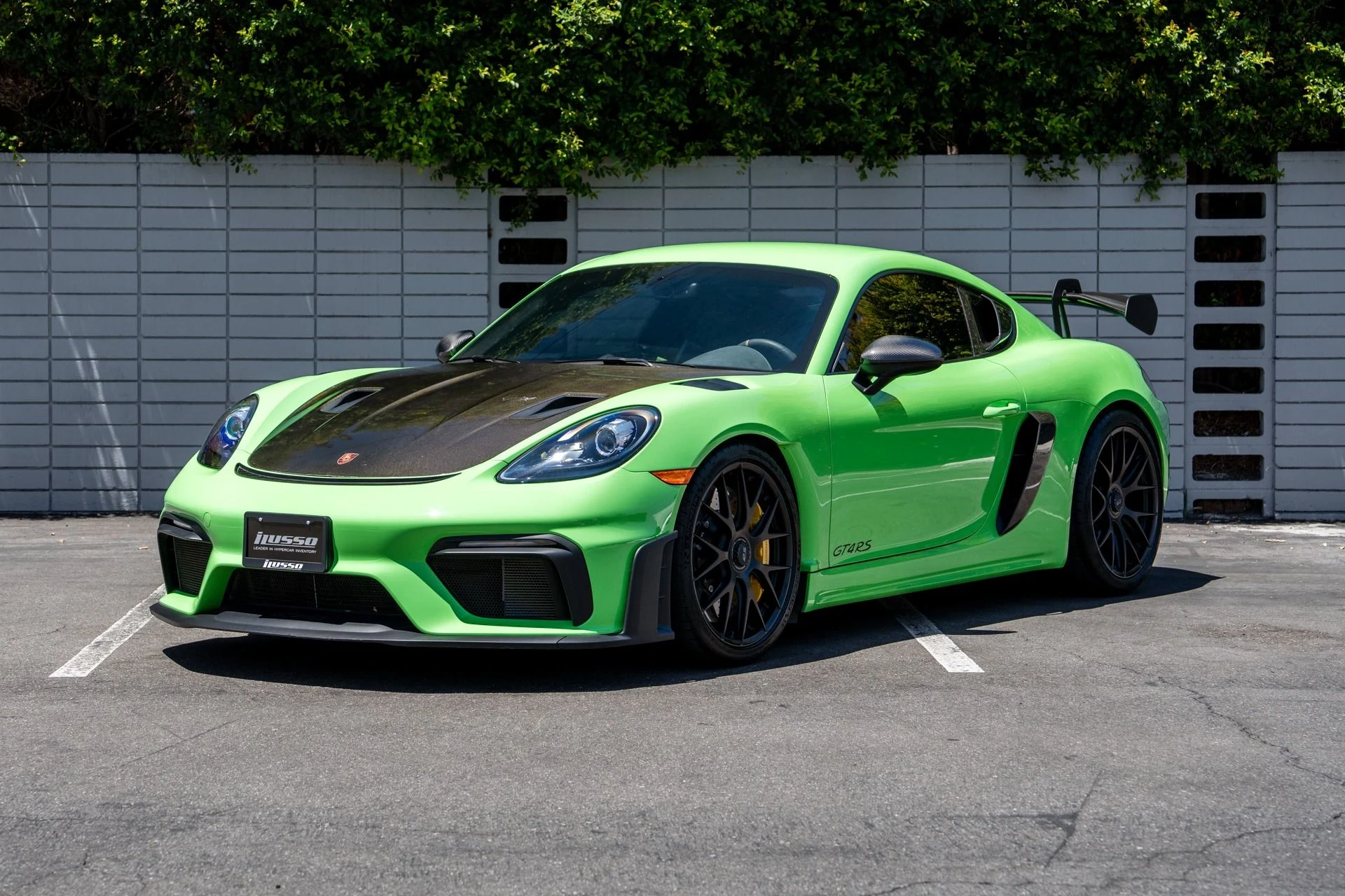 mph020_1795916456_Used_2023_Porsche_718_Cayman_GT_4_RS_1754336890_5849b41dd4