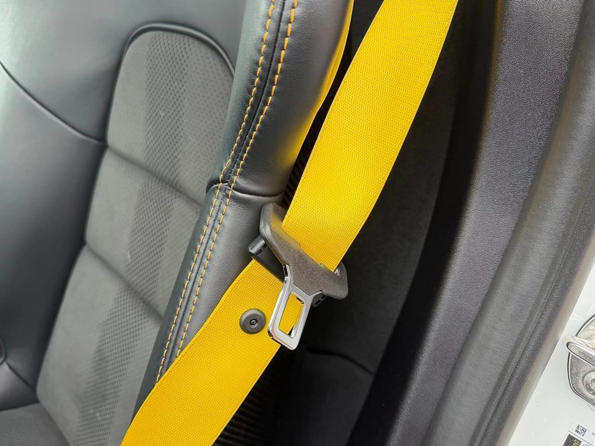 mph020_1795991840_50106d4efae0e79aa987702b2c23798ax_2f1de3c5f2