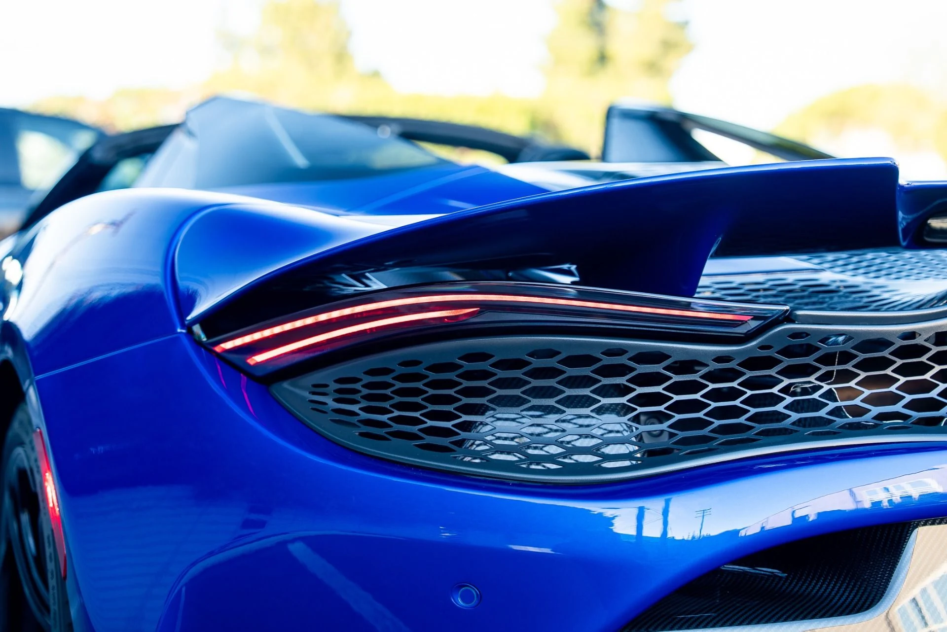 mph020_1798702517_Used_2024_Mc_Laren_750_S_Spider_1764028918_c27d9eb86b