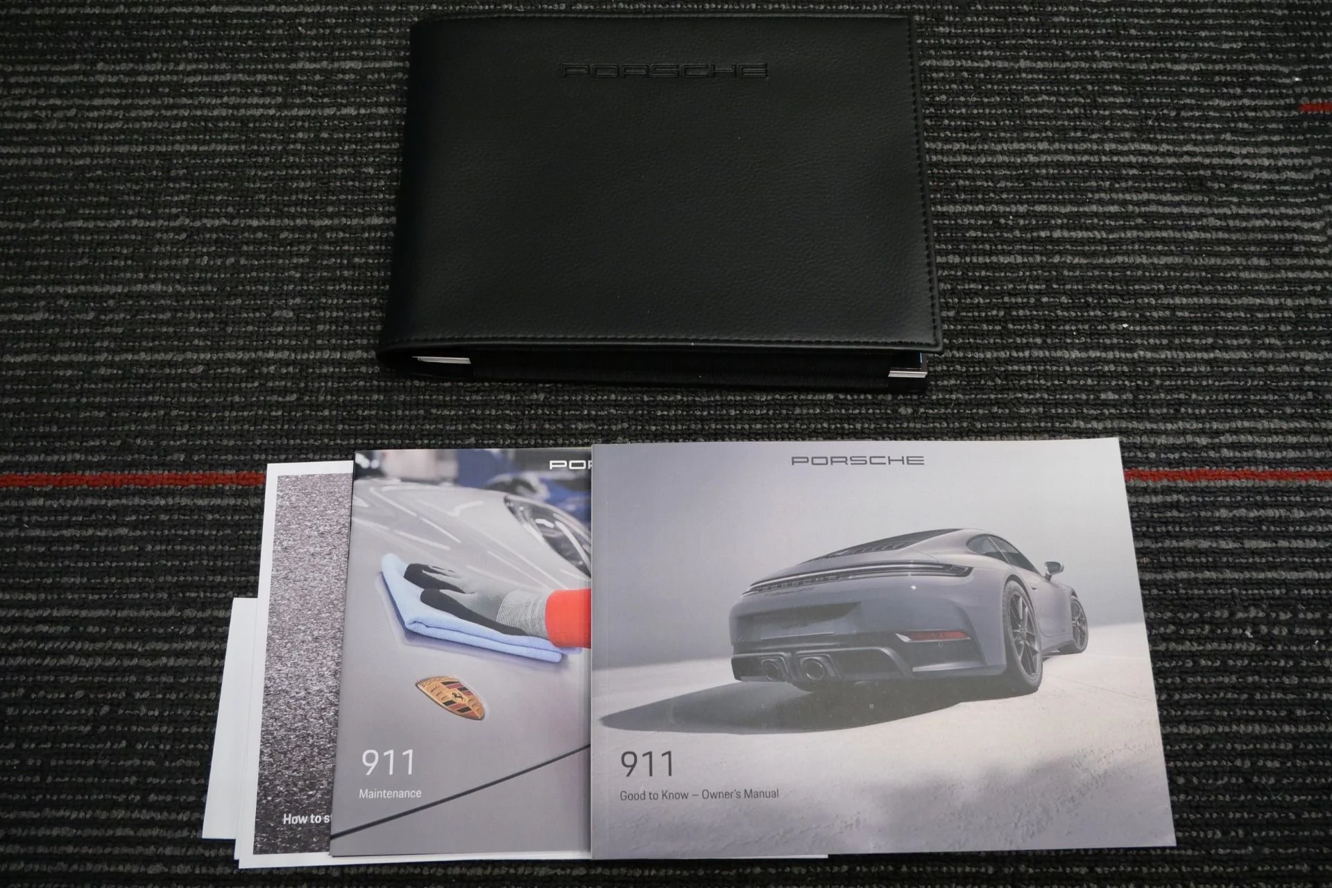 mph020_1800263136_Used_2026_Porsche_911_Carrera_T_As_New_with_12_Miles_6_Speed_Manual_18_Way_Seats_1767115090_f960830e69