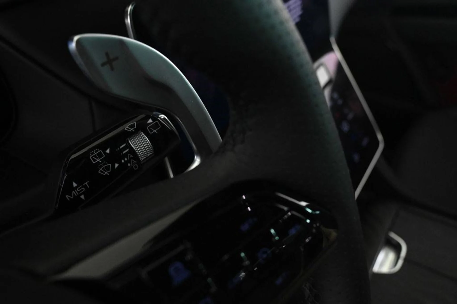 mph020_1801733199_new_2025_maserati_grecale_awd_11350_22975687_20_1024_b169ef253f