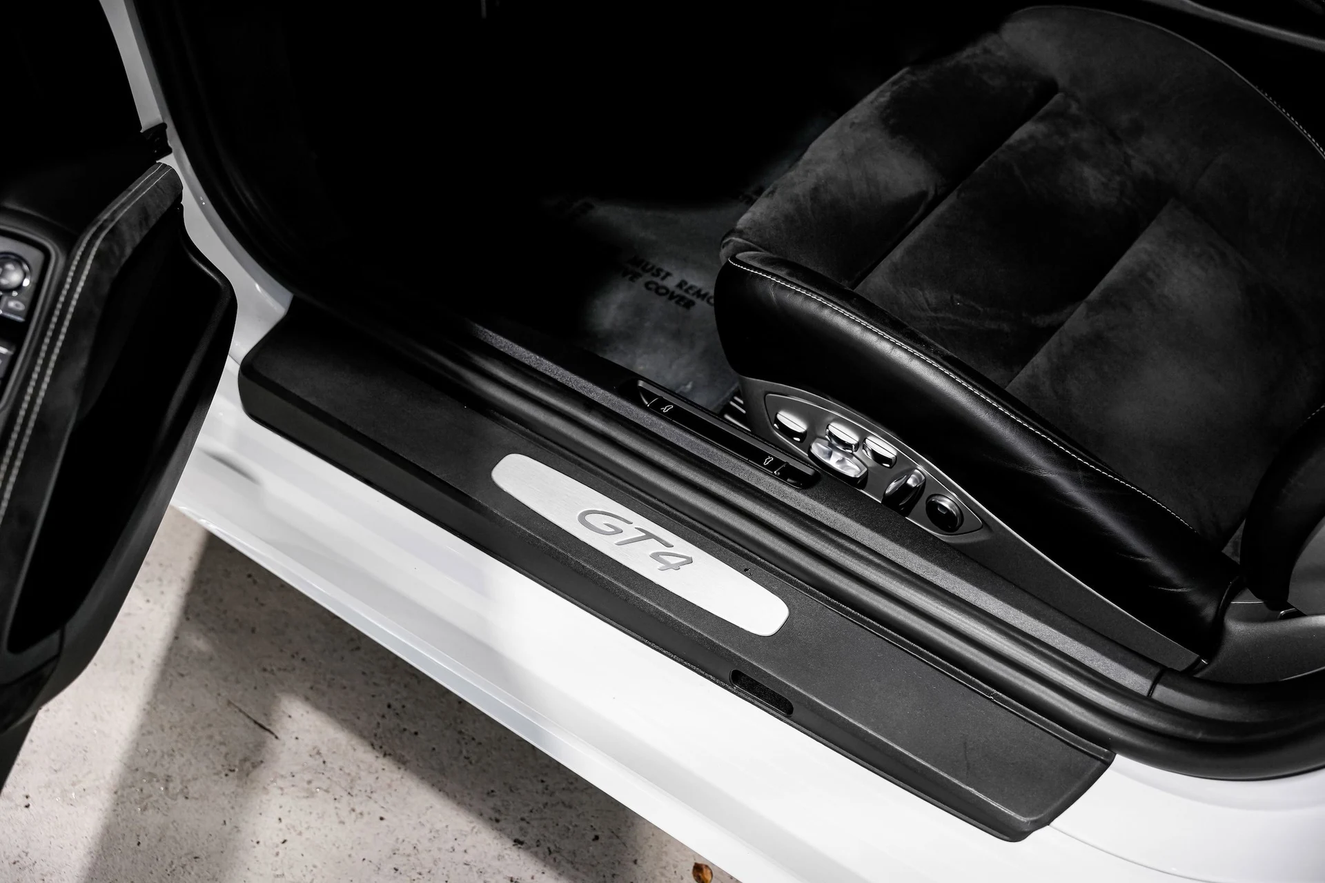 mph020_1806742255_d2e5ba5cda7bfc7ef3662243b59e715fx_a9241a3fef