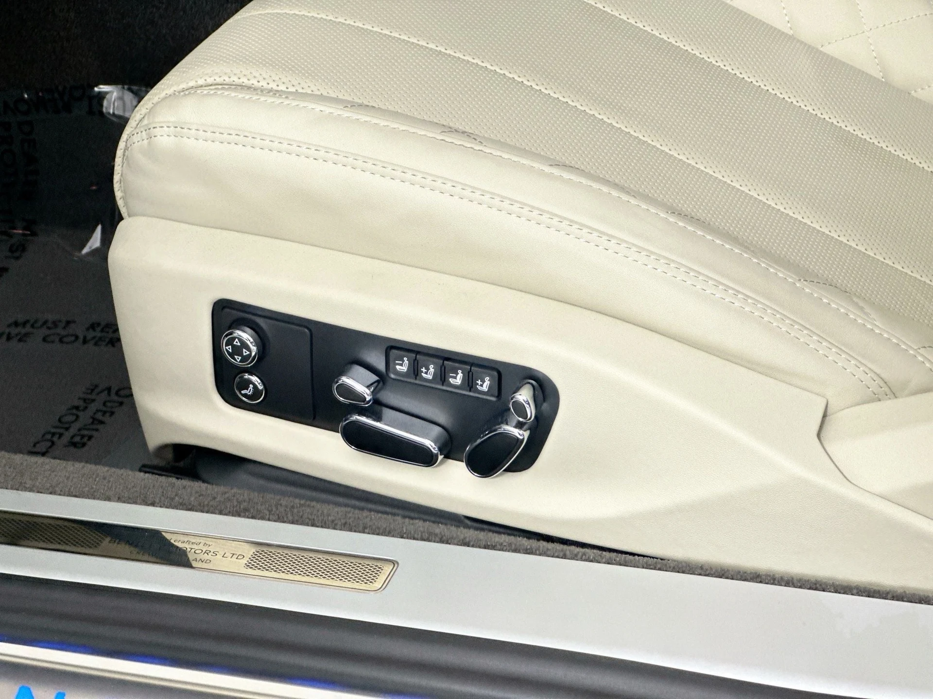 mph020_1807325444_21_640dbf61ae