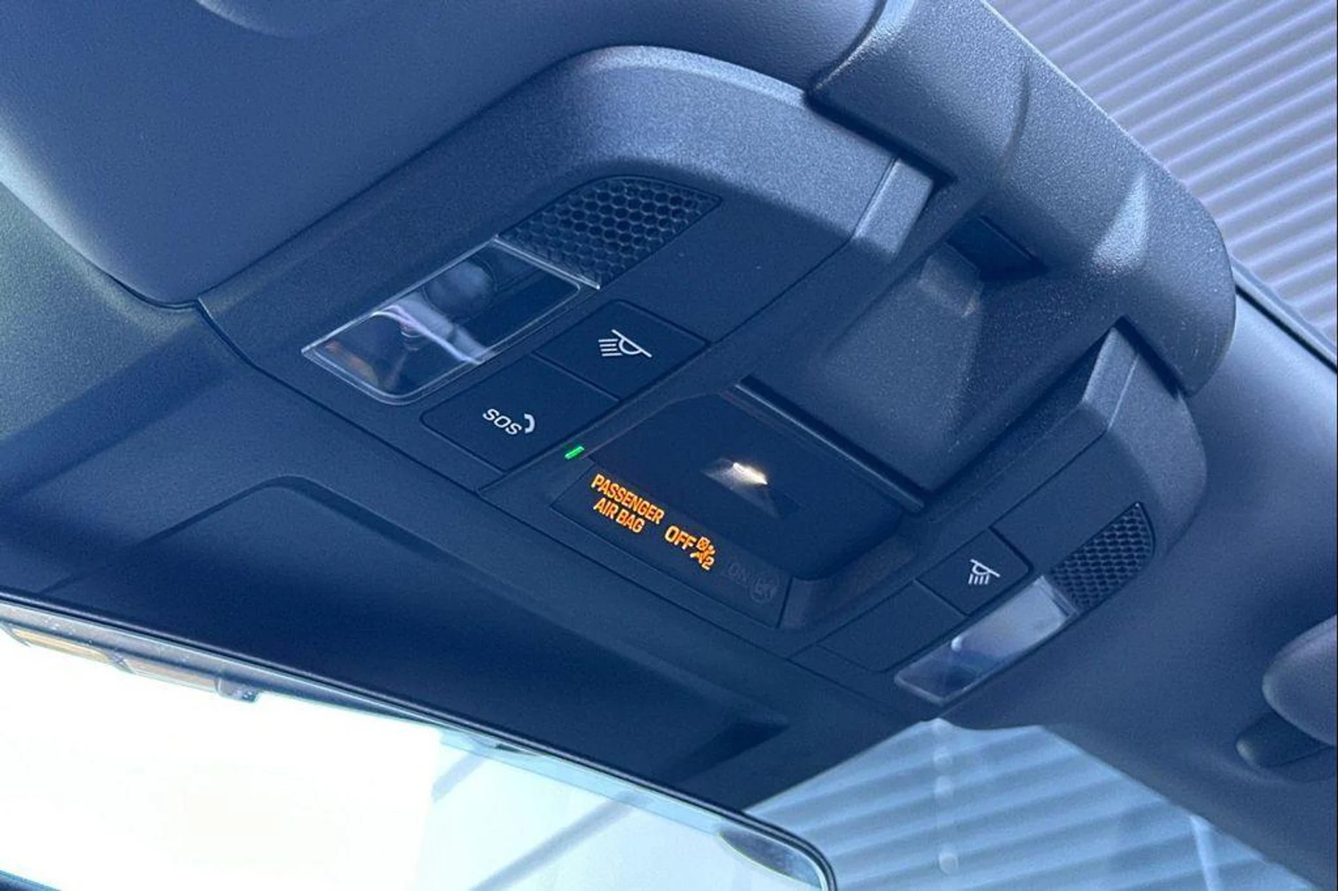 mph020_1812787328_o_OO_1_QP_5ls_Q_Nb_Qx_W_5_Wg_S_2s_Z7g_184787d37f