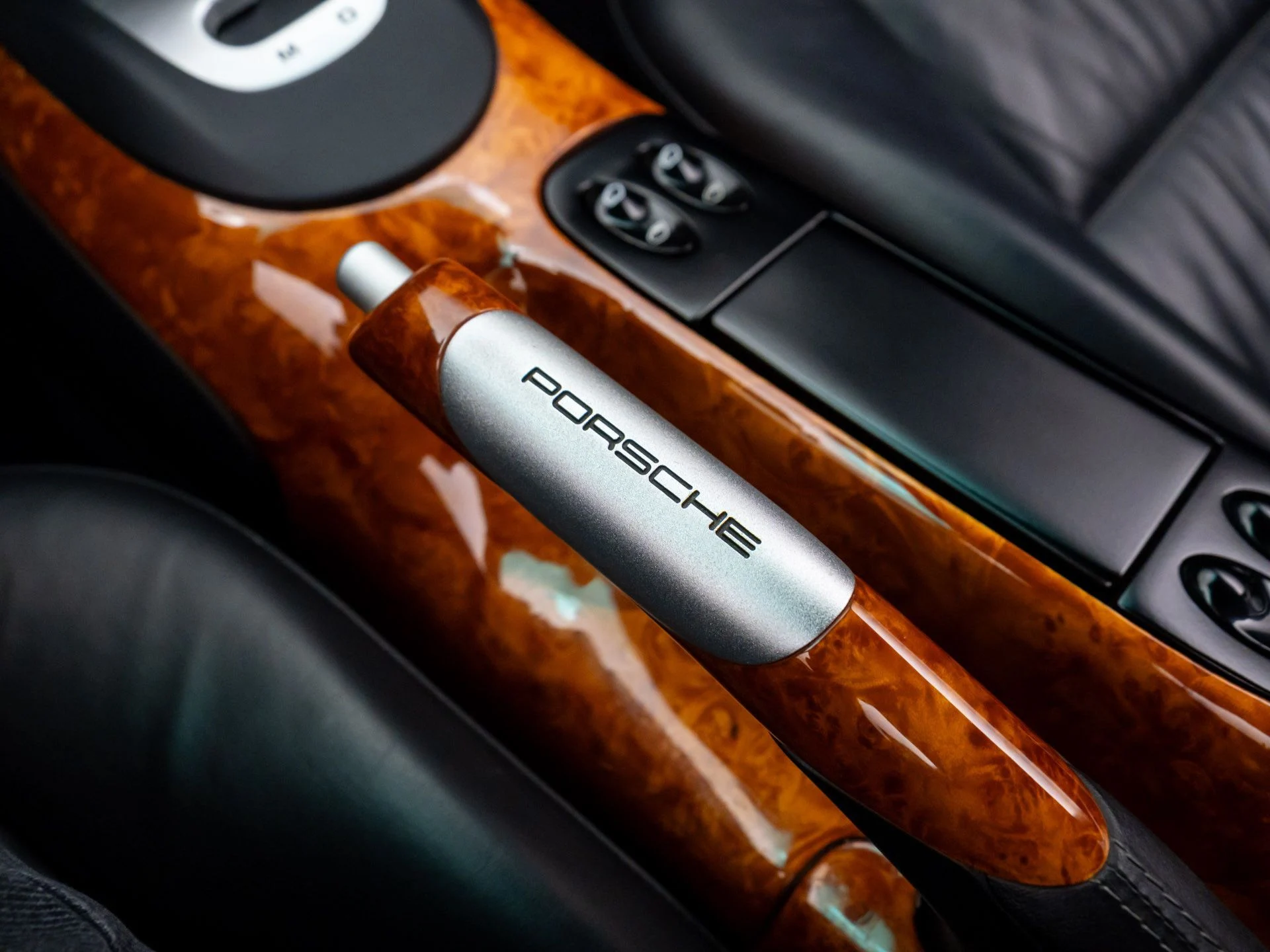 mph020_1813490999_0efd8449b4ed57d7a0270c9ddd5ad36cx_cd24f2bd7a