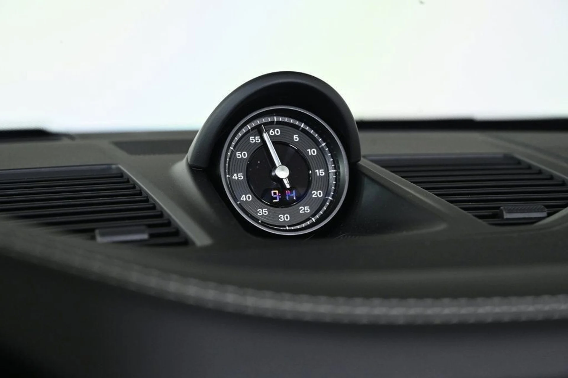 mph020_1817547369_68a50e17c0a145159b31fcdc6d9d56c0_15369e4cbc