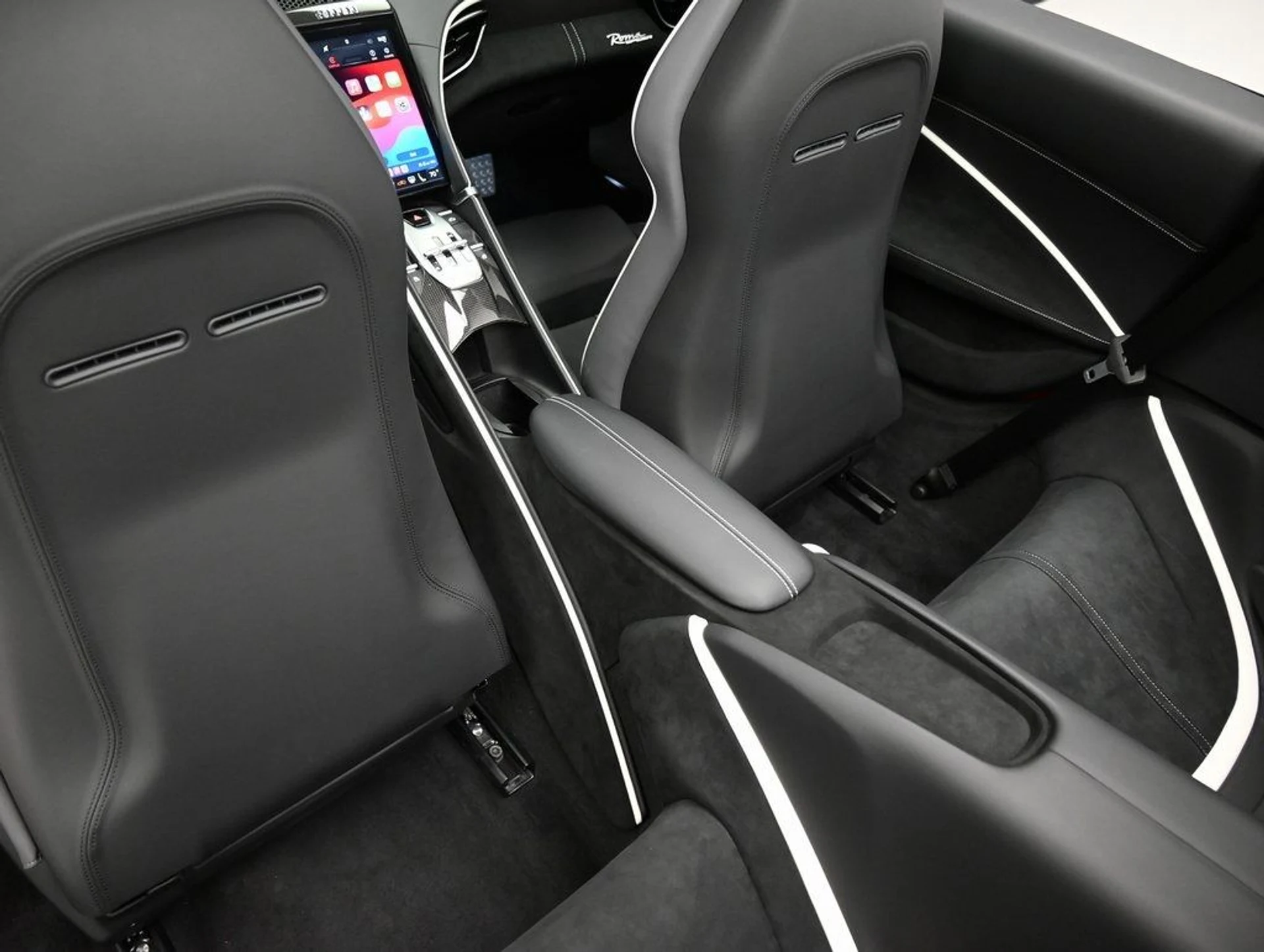 mph020_1821404954_e35c042df9d6fb721bdcc095b741d8f7_6920bac271