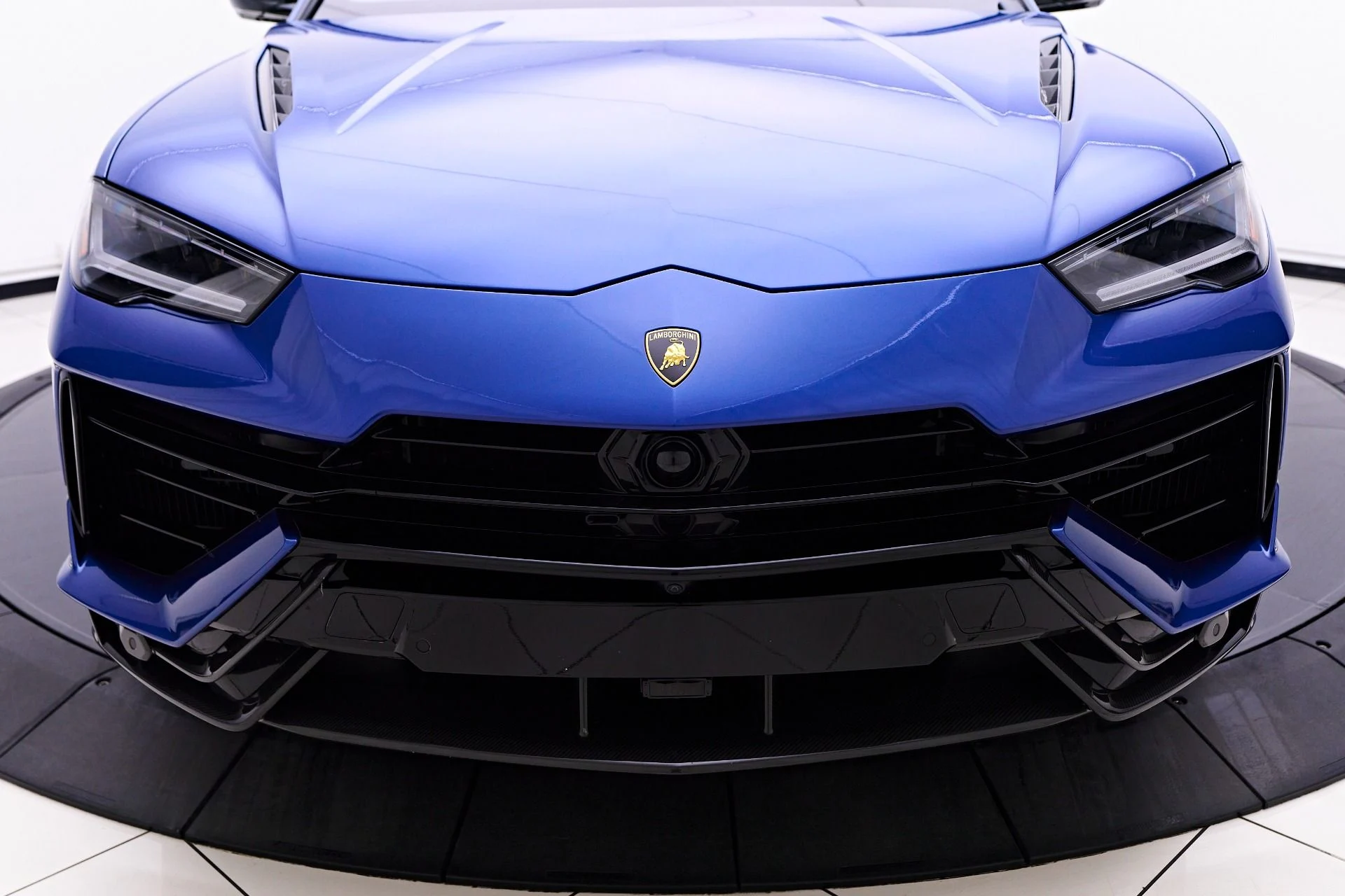 mph020_1823381876_Used_2024_Lamborghini_Urus_Performante_1751408326_8485995e69