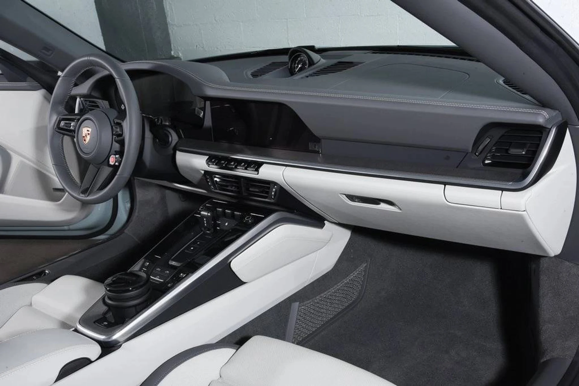 mph020_1826332246_07c65b9ded62369e22bef6888501a743x_cfbe1802e6