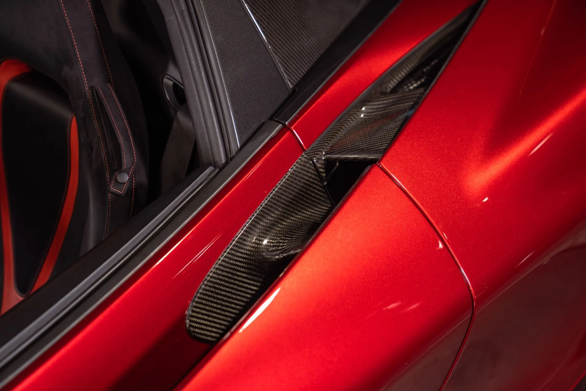 mph020_1827957016_Used_2022_Mc_Laren_720_S_Spider_Carbon_Fiber_Tonneau_Cover_365k_MSRP_1793047226_128860722e