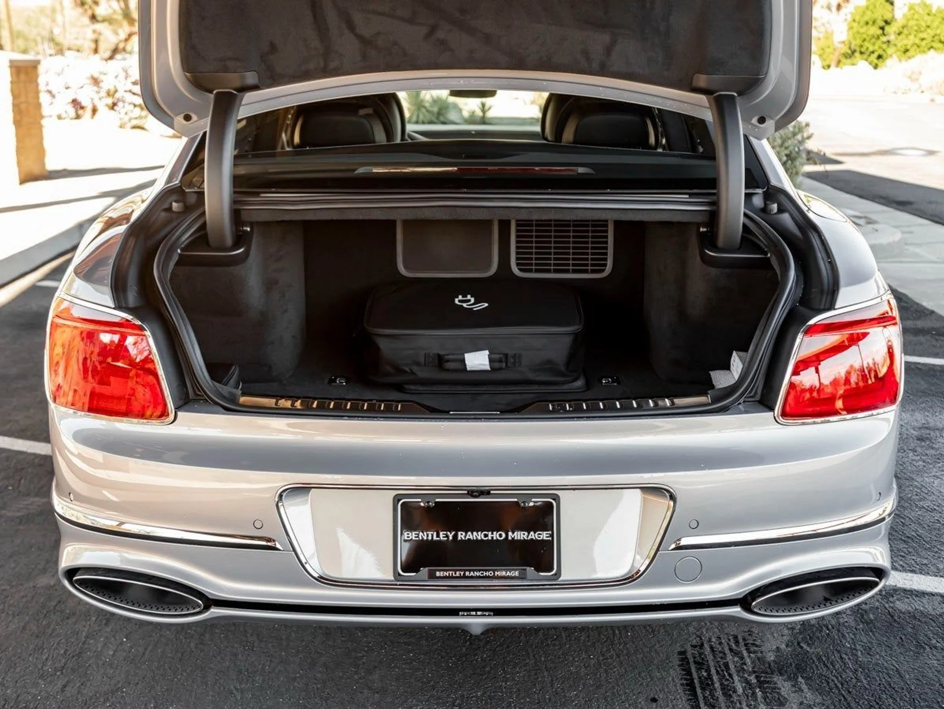 mph020_182908437_21_4c4584c243