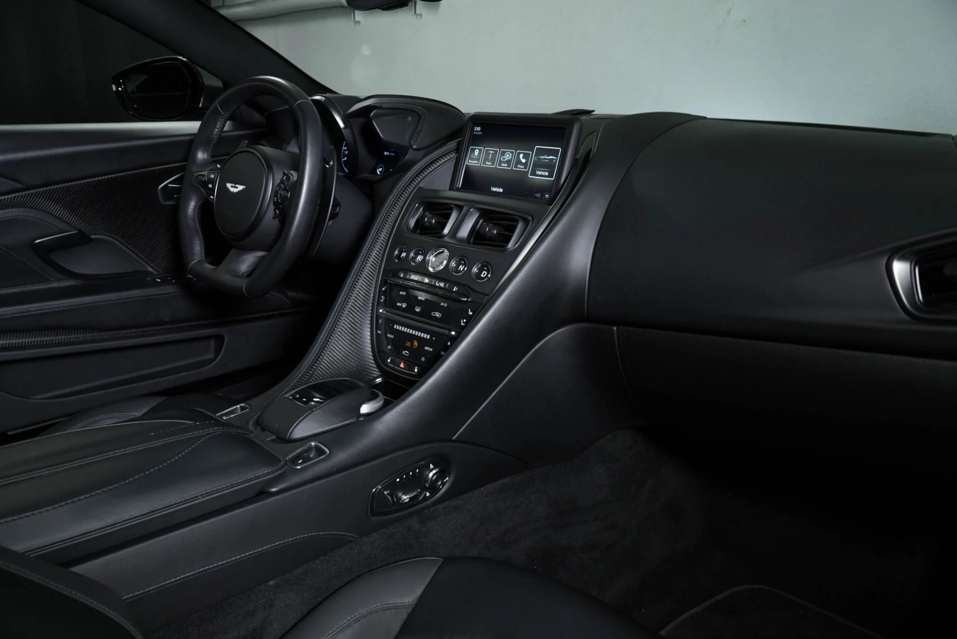 mph020_18301550_Used_2020_Aston_Martin_DBS_Superleggera_1765307997_d0a2b9caf0