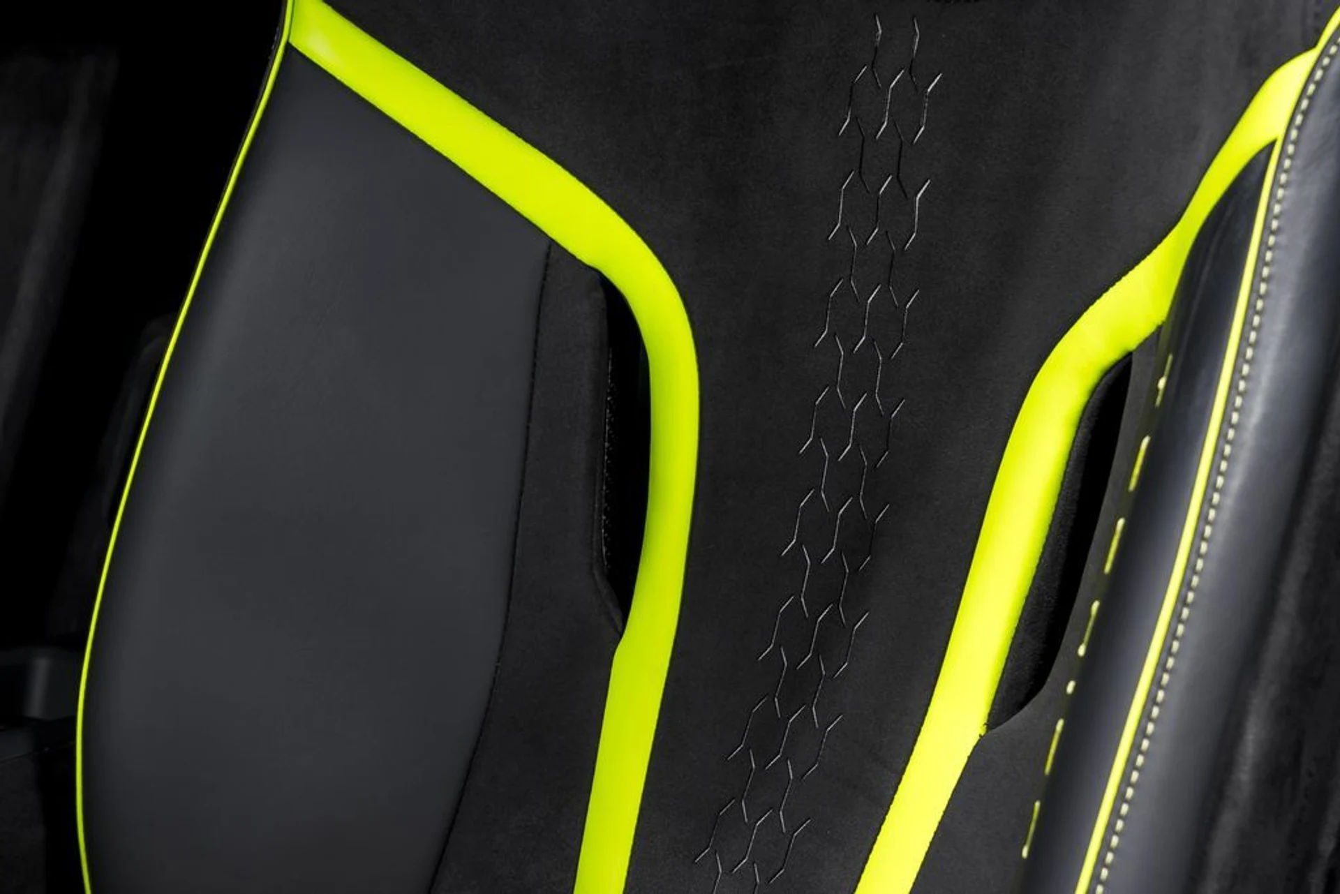 mph020_1830229177_8610dc19391f0fa6dda1a1afbd247796x_64e42db5a8