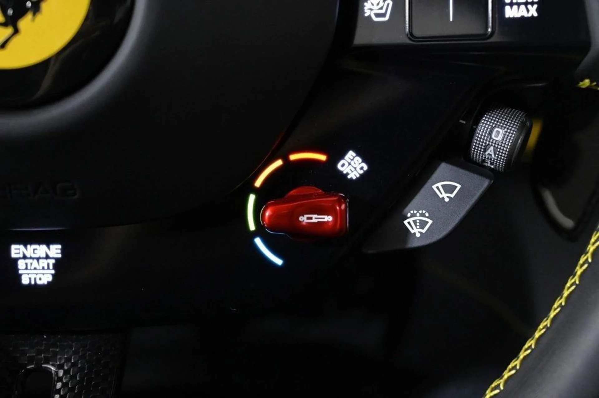 mph020_1845260358_056e294bb71d44d182483b4f004e0a98_d13e5b037a