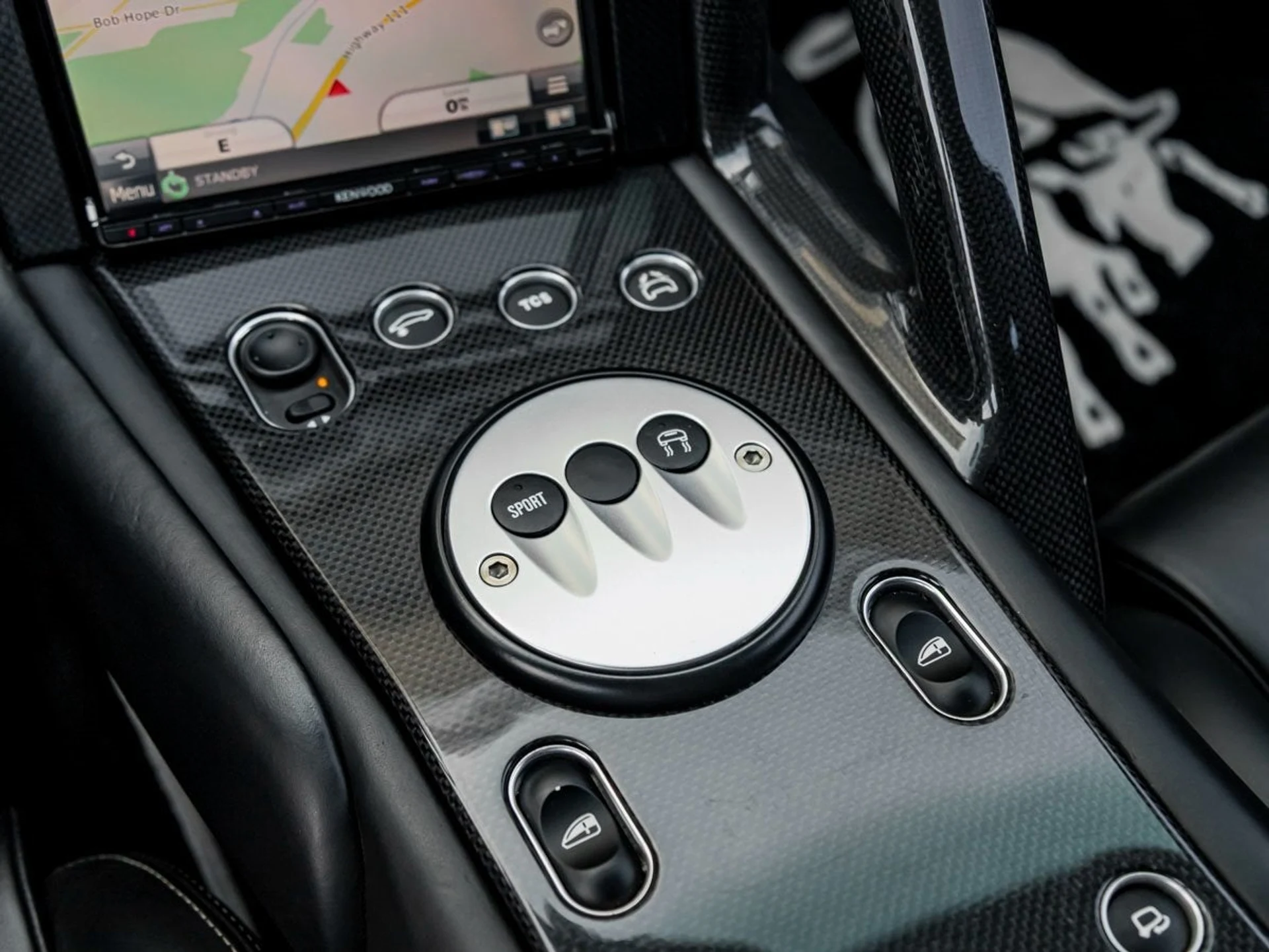 mph020_1846317830_21_1b7ff2999f