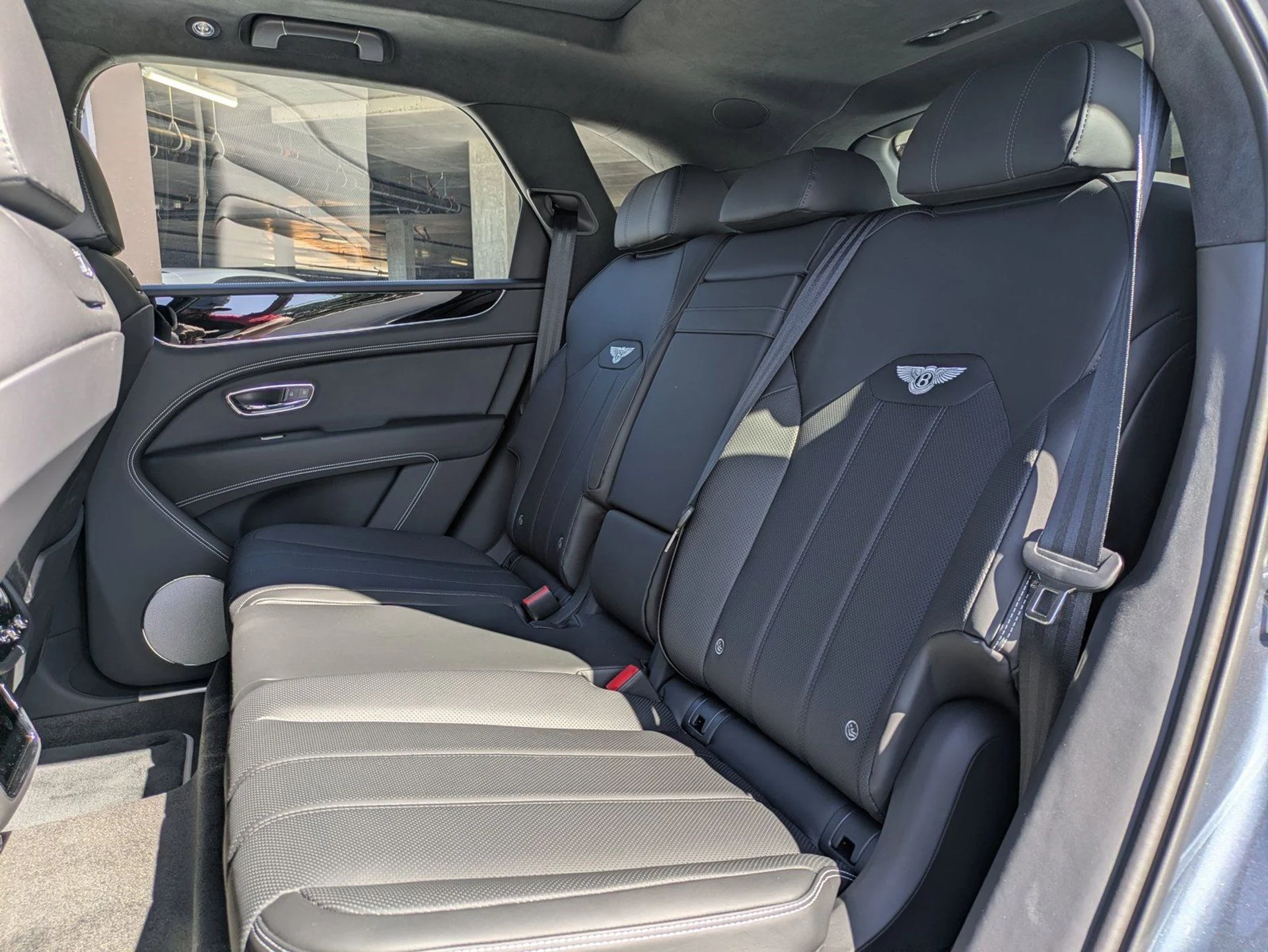 mph020_1847911198_d2e42cef5c5a883041a92dc344df8271x_9a1a726d64