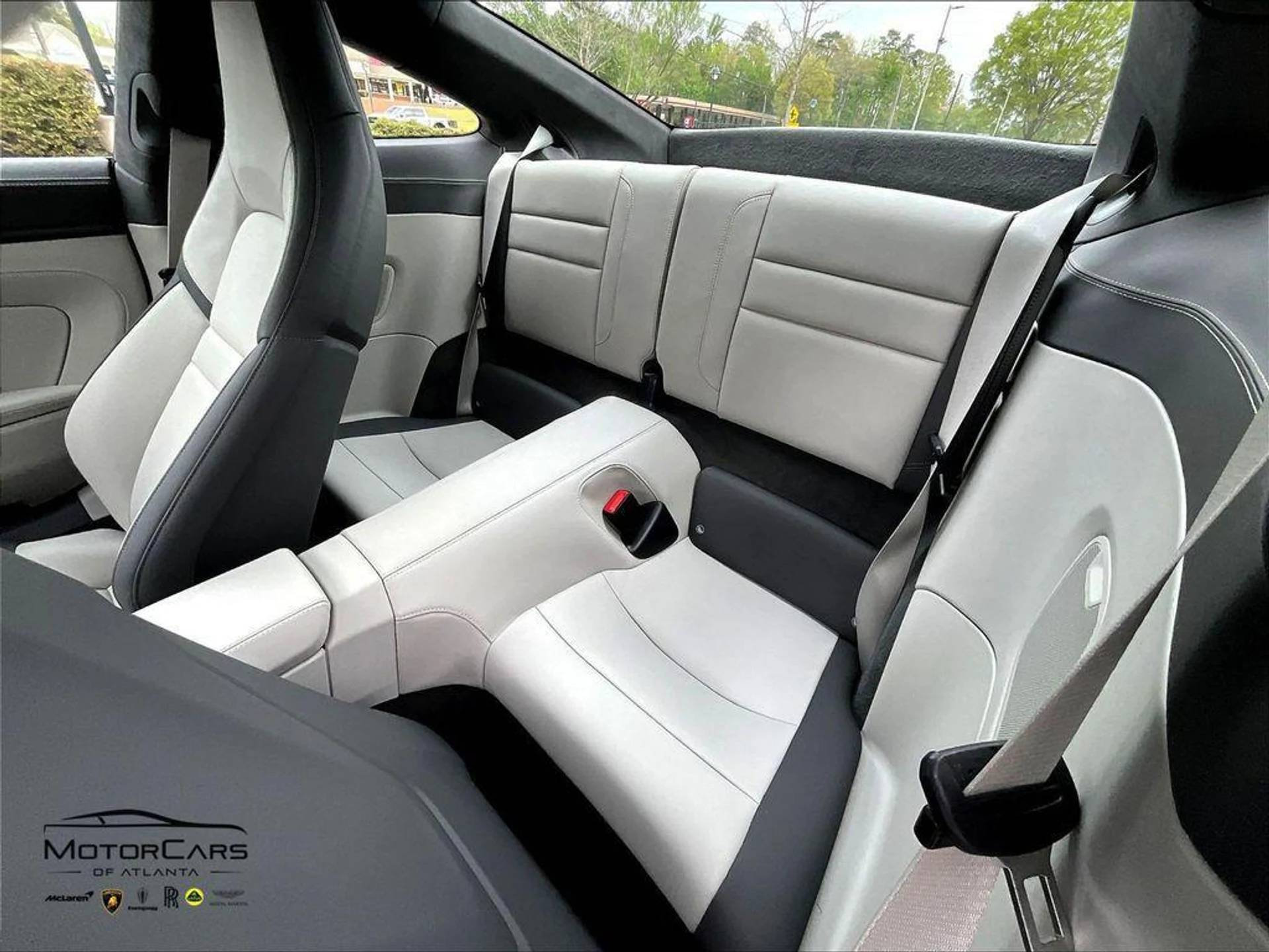 mph020_1850569249_RE_Kw0_Fp2_61b_Vf_ls_P1_E840l5k_I_f57a3e2f56