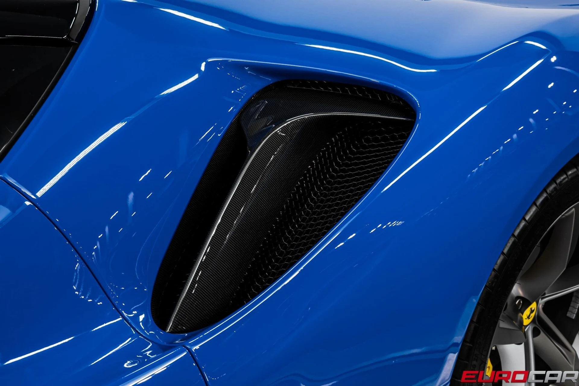 mph020_185534284_image_21_c870475e86