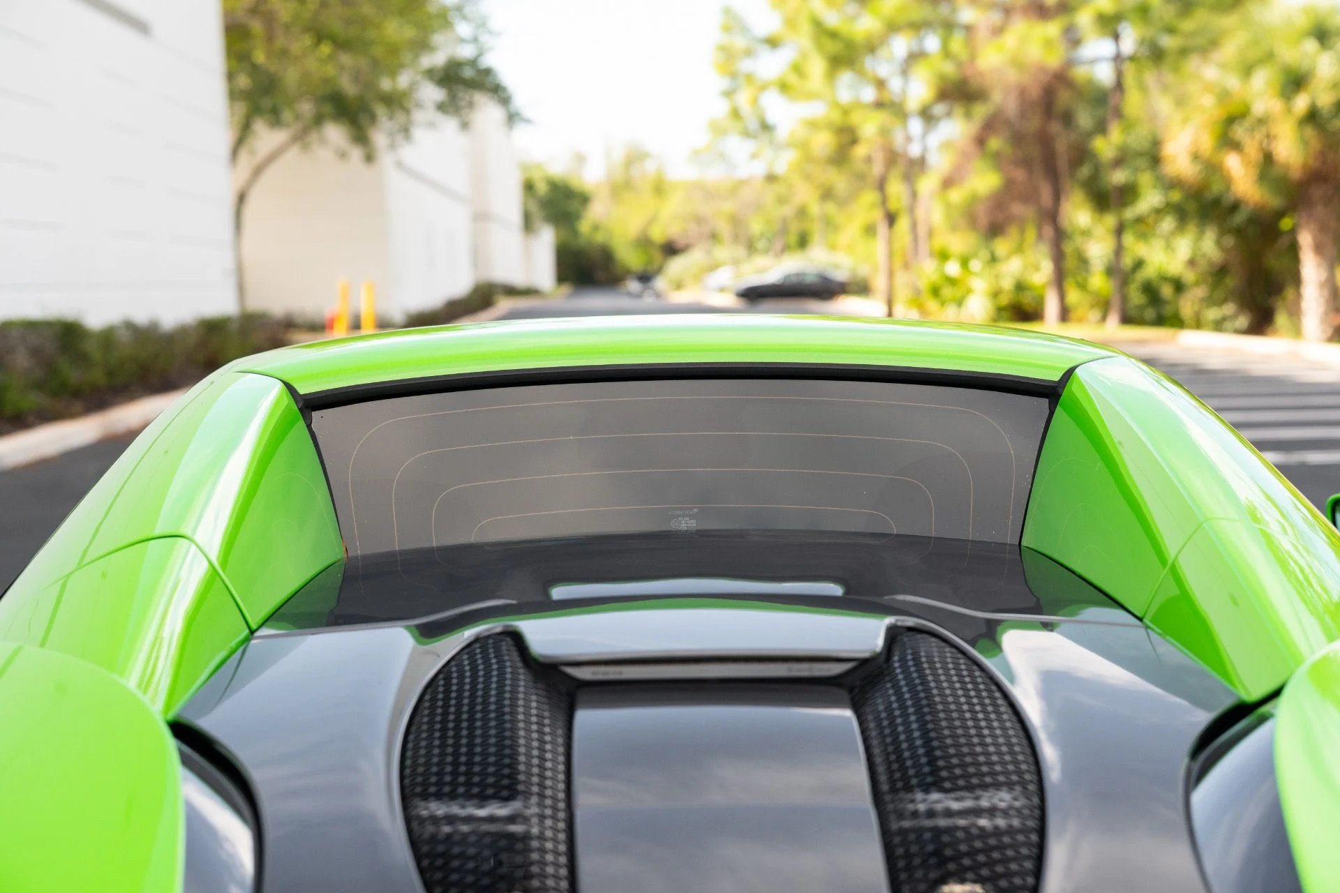 mph020_1855698560_Used_2018_Mc_Laren_570_S_Spider_1773949539_d36f063dca