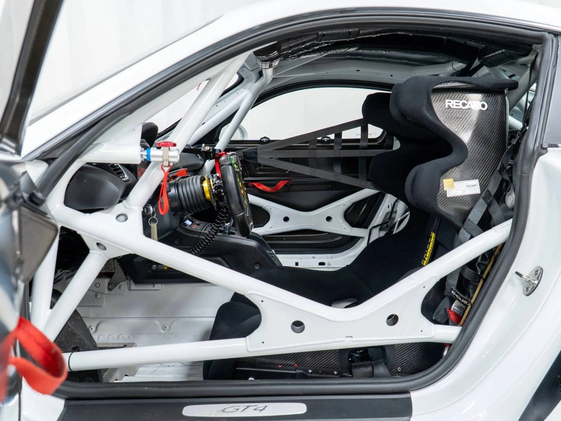 mph020_1858695672_1280_1937af17ea