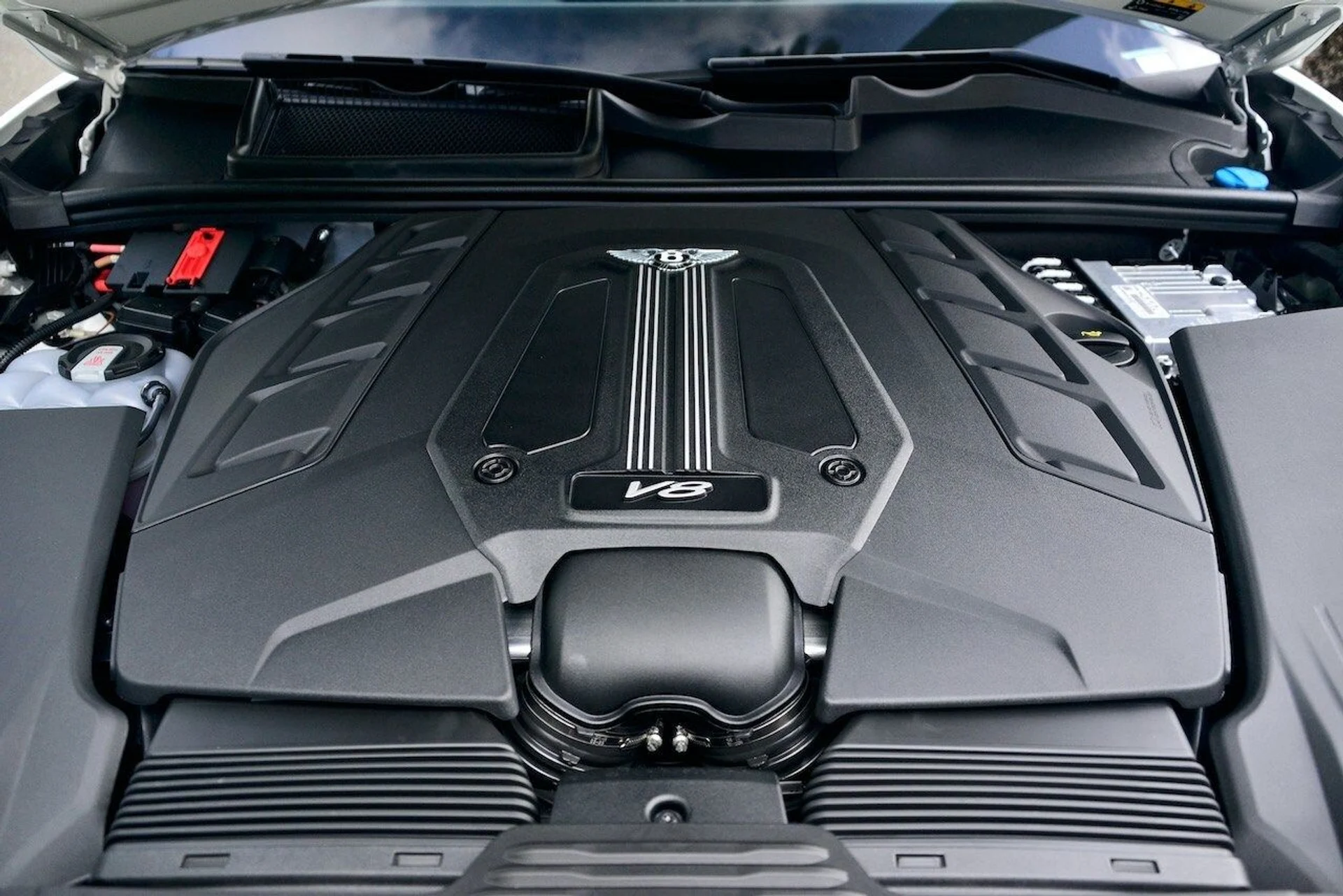 mph020_1860232075_0b5d89c48e1440f773f32dafcae7cb4ax_a3051a3a6a